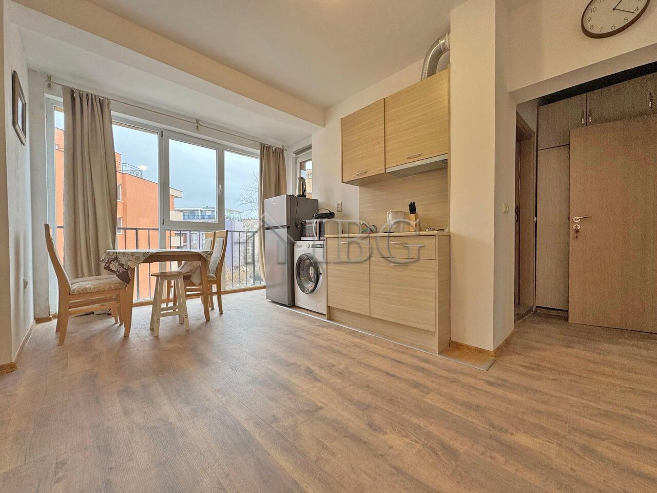 1-Bedroom Apartment with Pool View Sunny View Central, Sunny Beach — photo 5 of 25