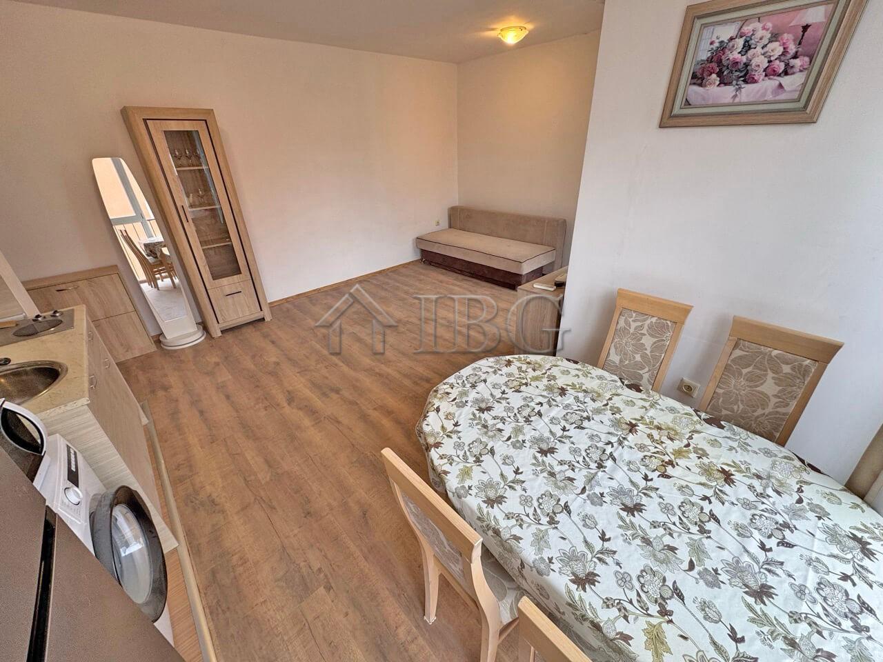 1-Bedroom Apartment with Pool View Sunny View Central, Sunny Beach — photo 7 of 25