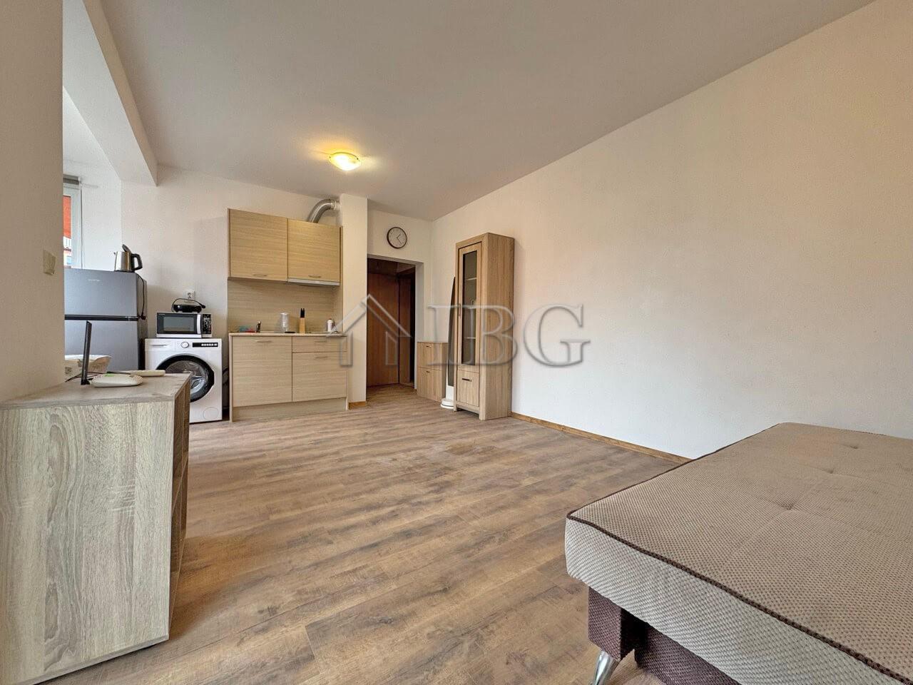 1-Bedroom Apartment with Pool View Sunny View Central, Sunny Beach — photo 4 of 25