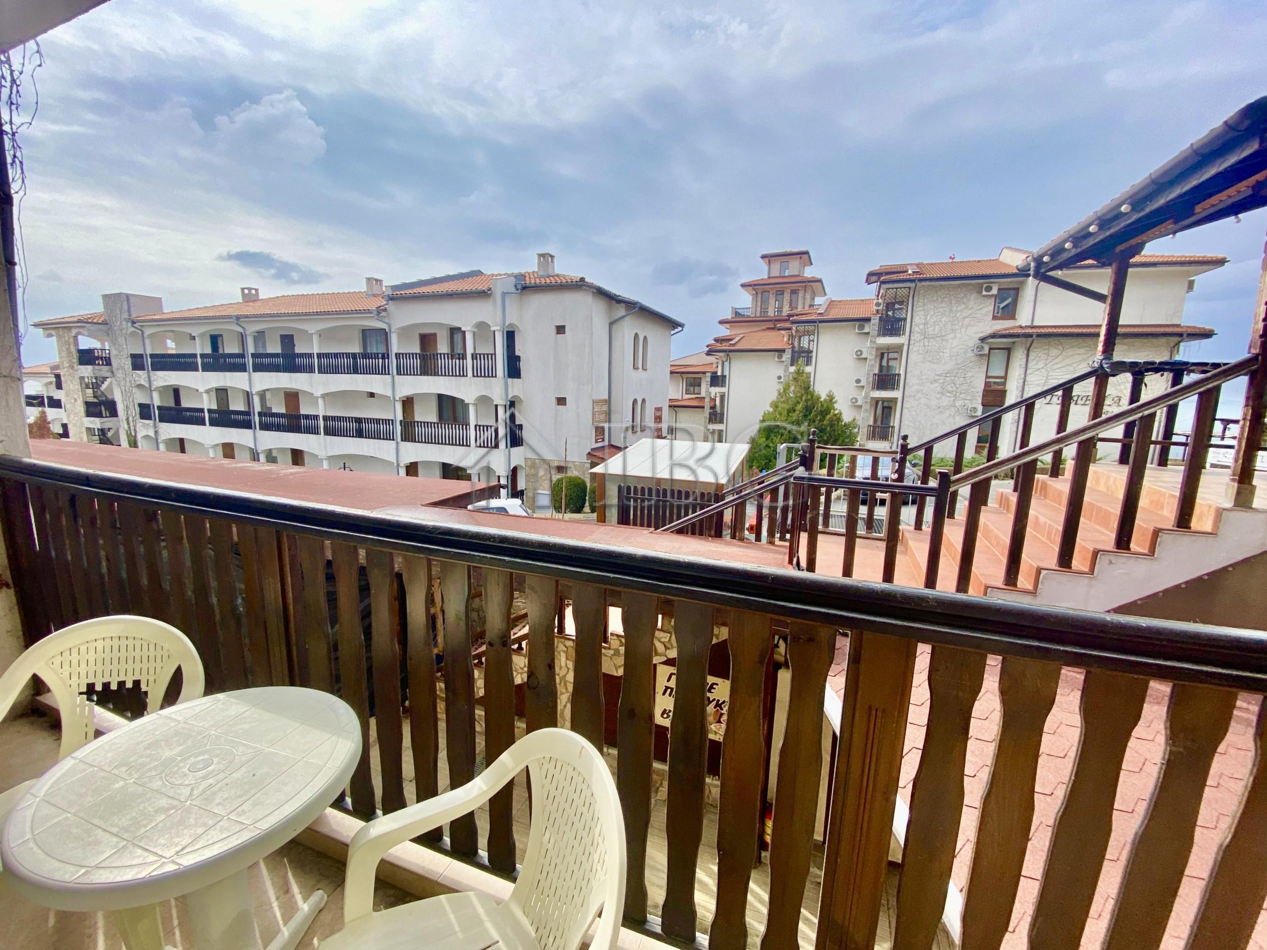 2-Bedroom Apartment with Sea View Tryavna Complex, Sveti Vlas — photo 5 of 18