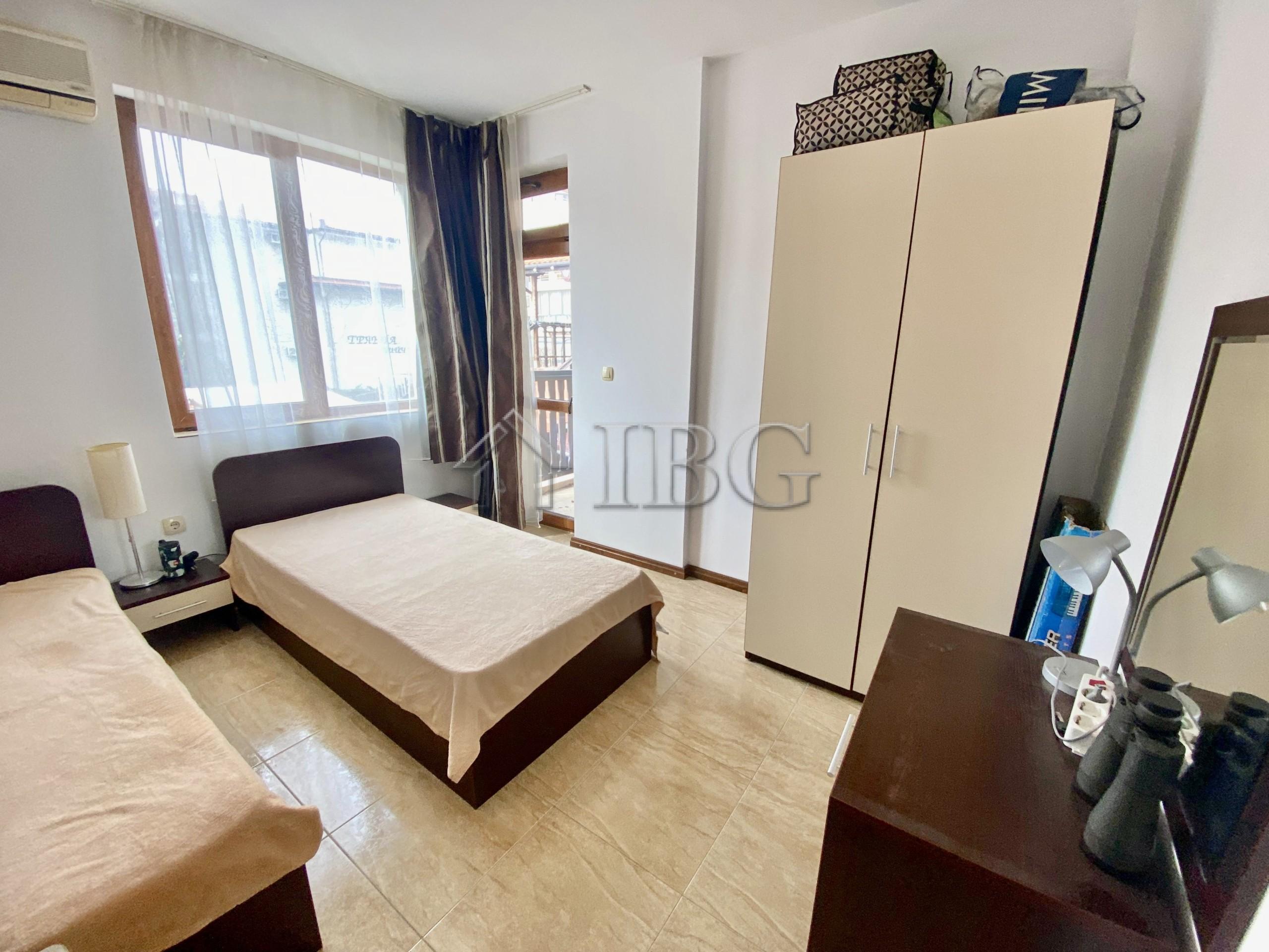 2-Bedroom Apartment with Sea View Tryavna Complex, Sveti Vlas — photo 9 of 18