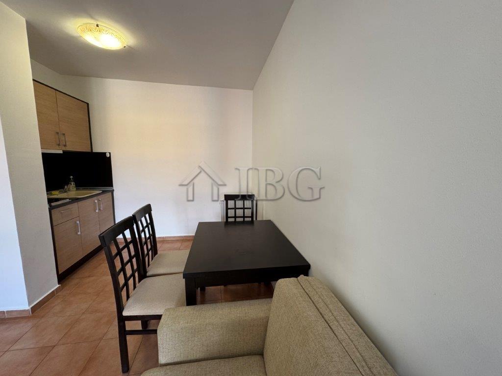 Spacious Studio with Pool View Marina Cape, Aheloy - First Line to the Beach — photo 14 of 25