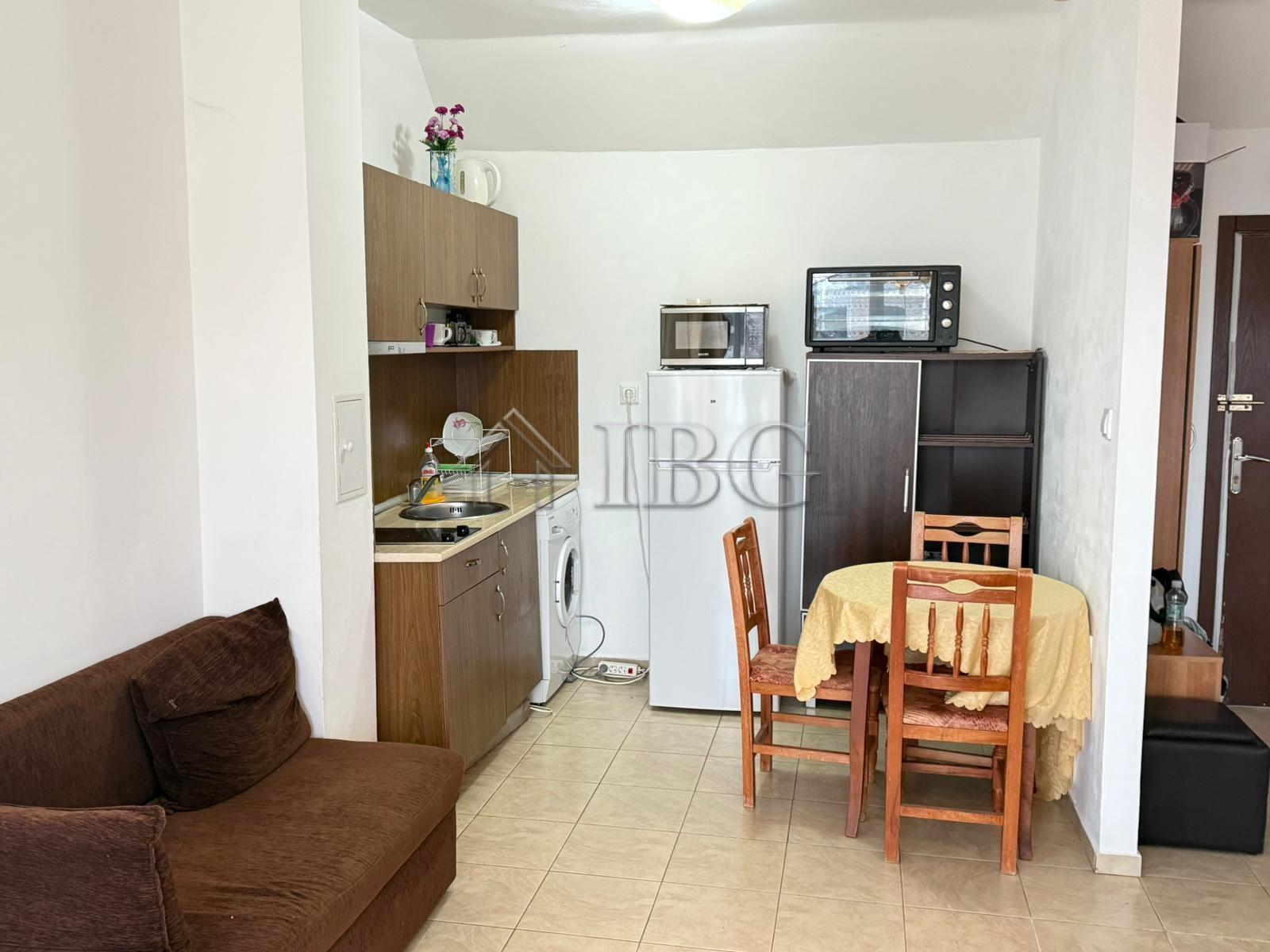 One-bedroom Apartment with Partial Sea View in Vista Del Mar 2, Saint Vlas — photo 3