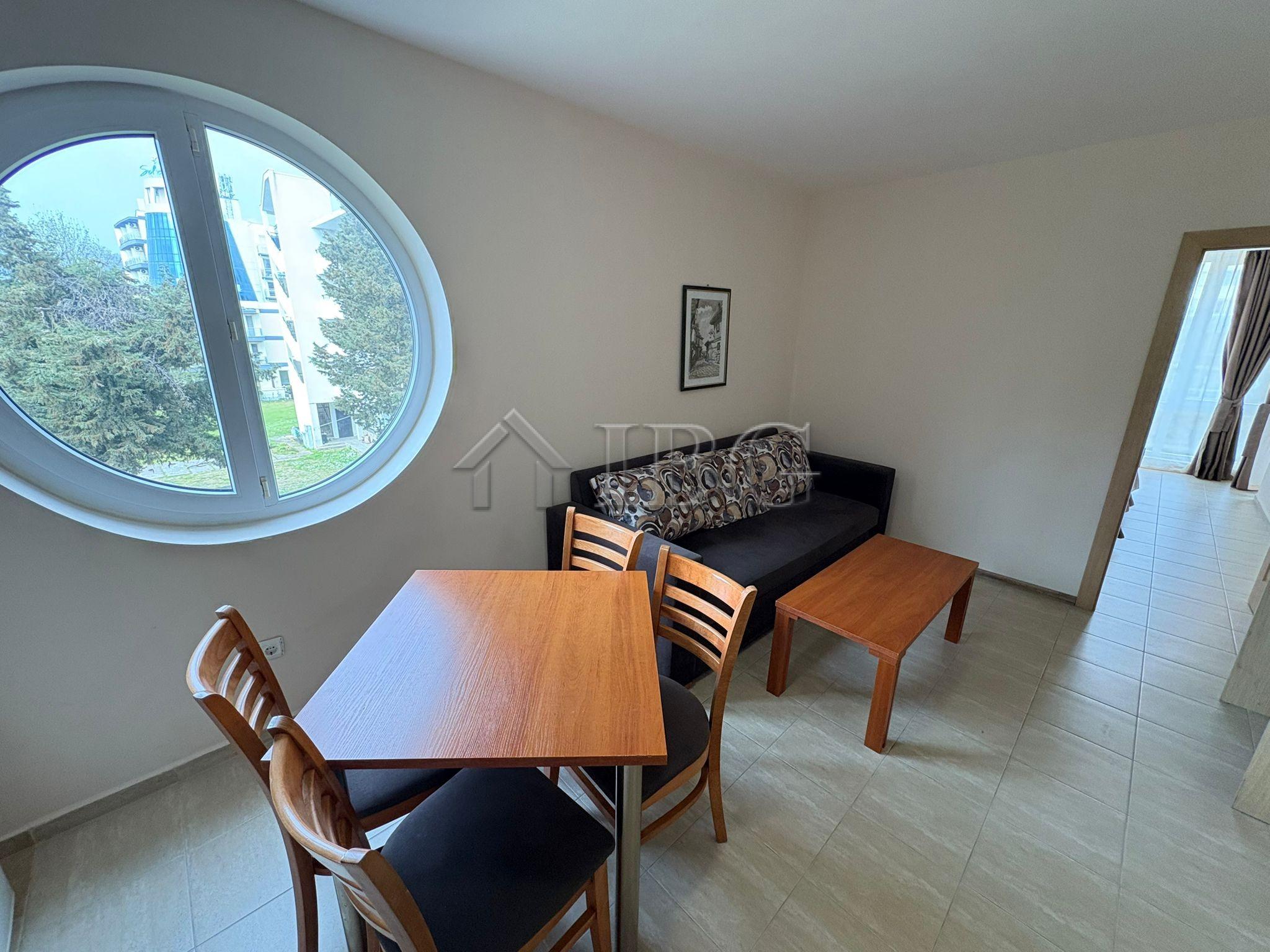 Spacious 2-Bedroom Apartment Karlovo Aparthotel - 200 m from the Beach — photo 7 of 25