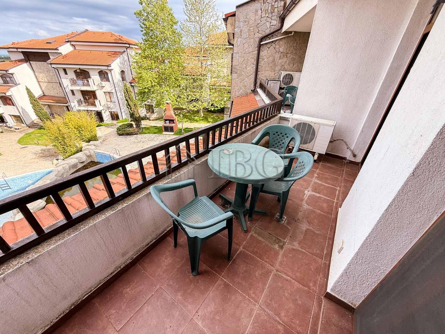 Spacious 2-Bedroom Apartment with Pool View The Vineyards Resort, Aheloy — photo 5 of 25