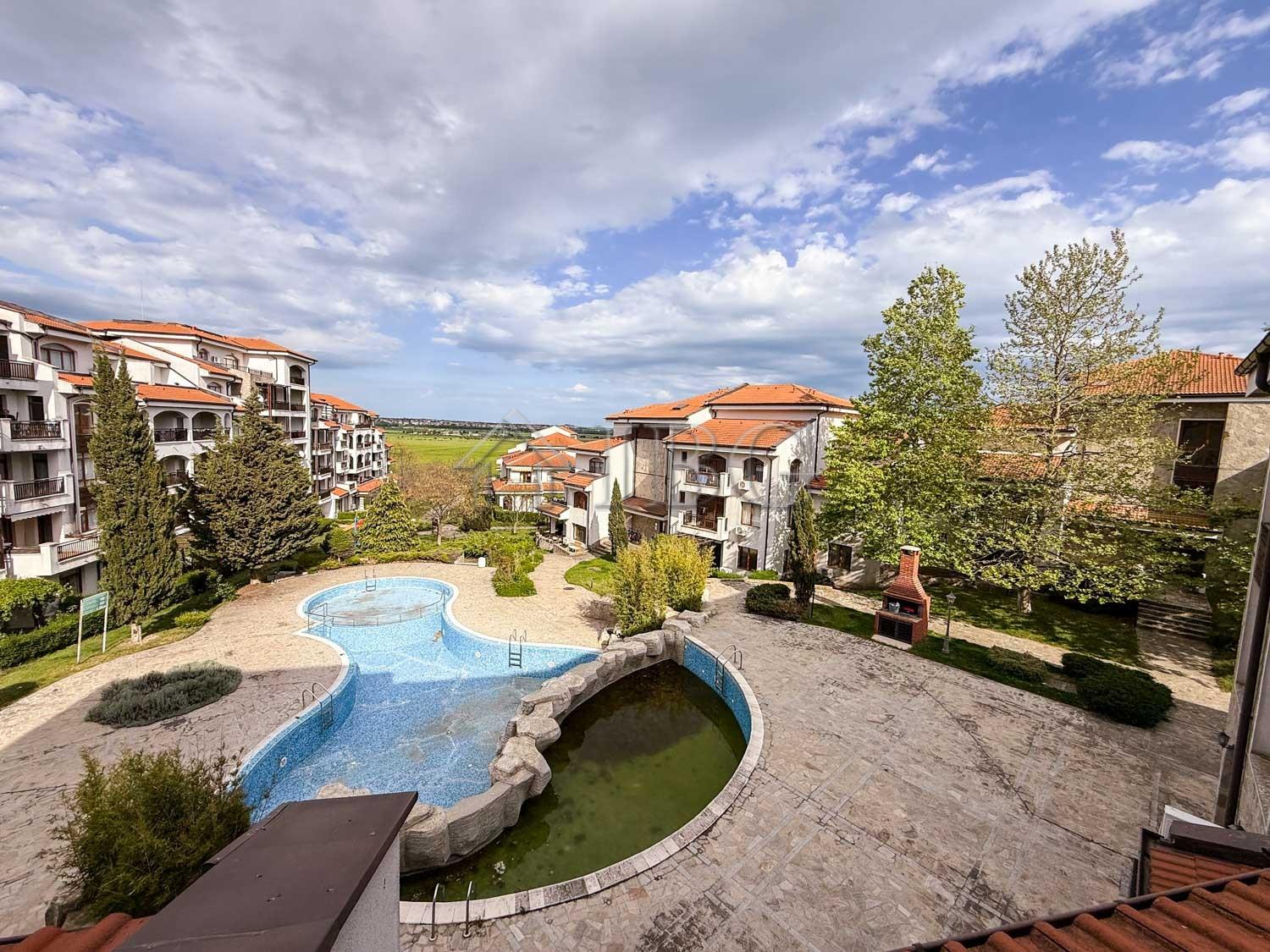 Spacious 2-Bedroom Apartment with Pool View The Vineyards Resort, Aheloy — photo 16 of 25