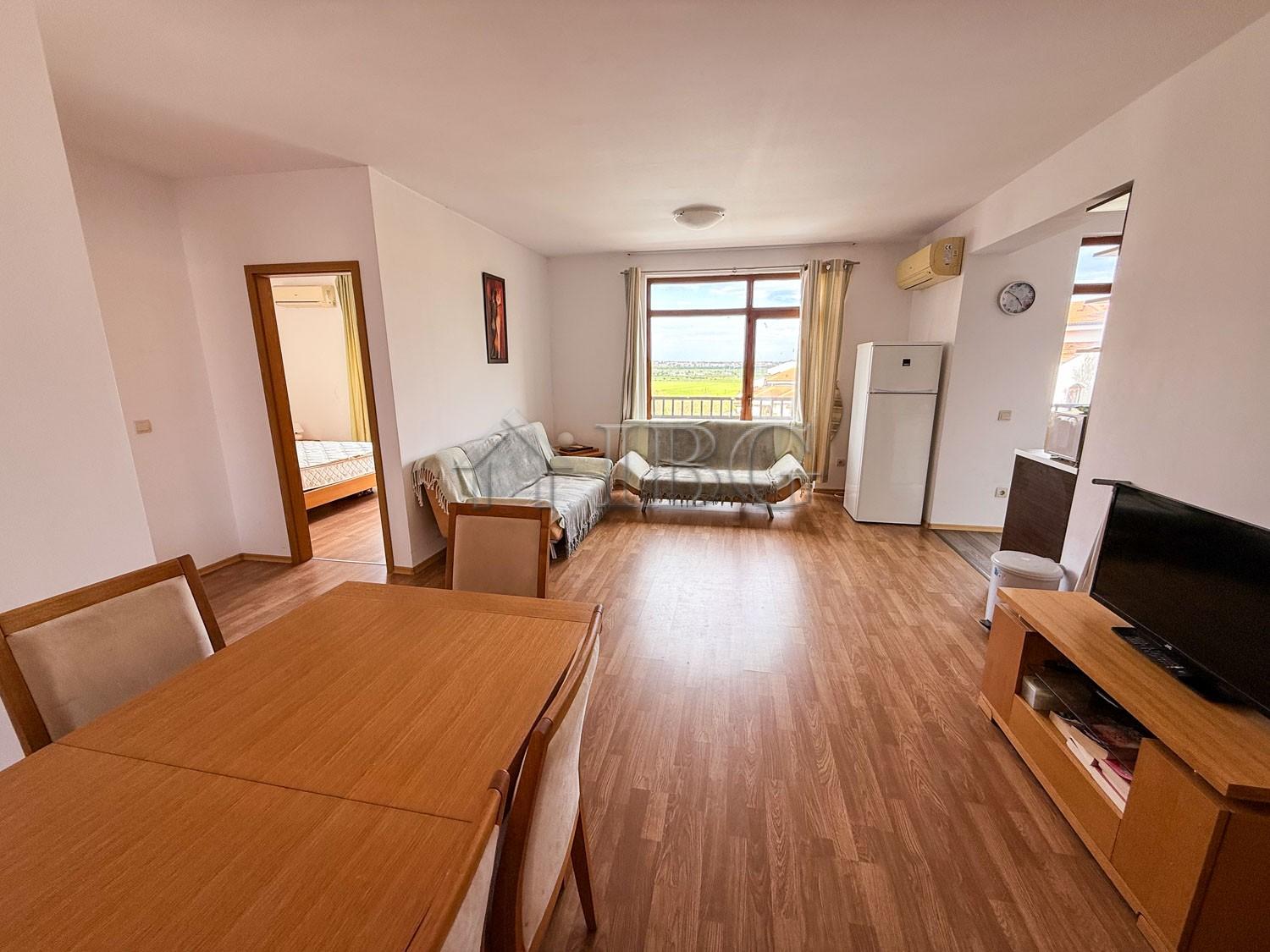 Spacious 2-Bedroom Apartment with Pool View The Vineyards Resort, Aheloy — photo 7 of 25