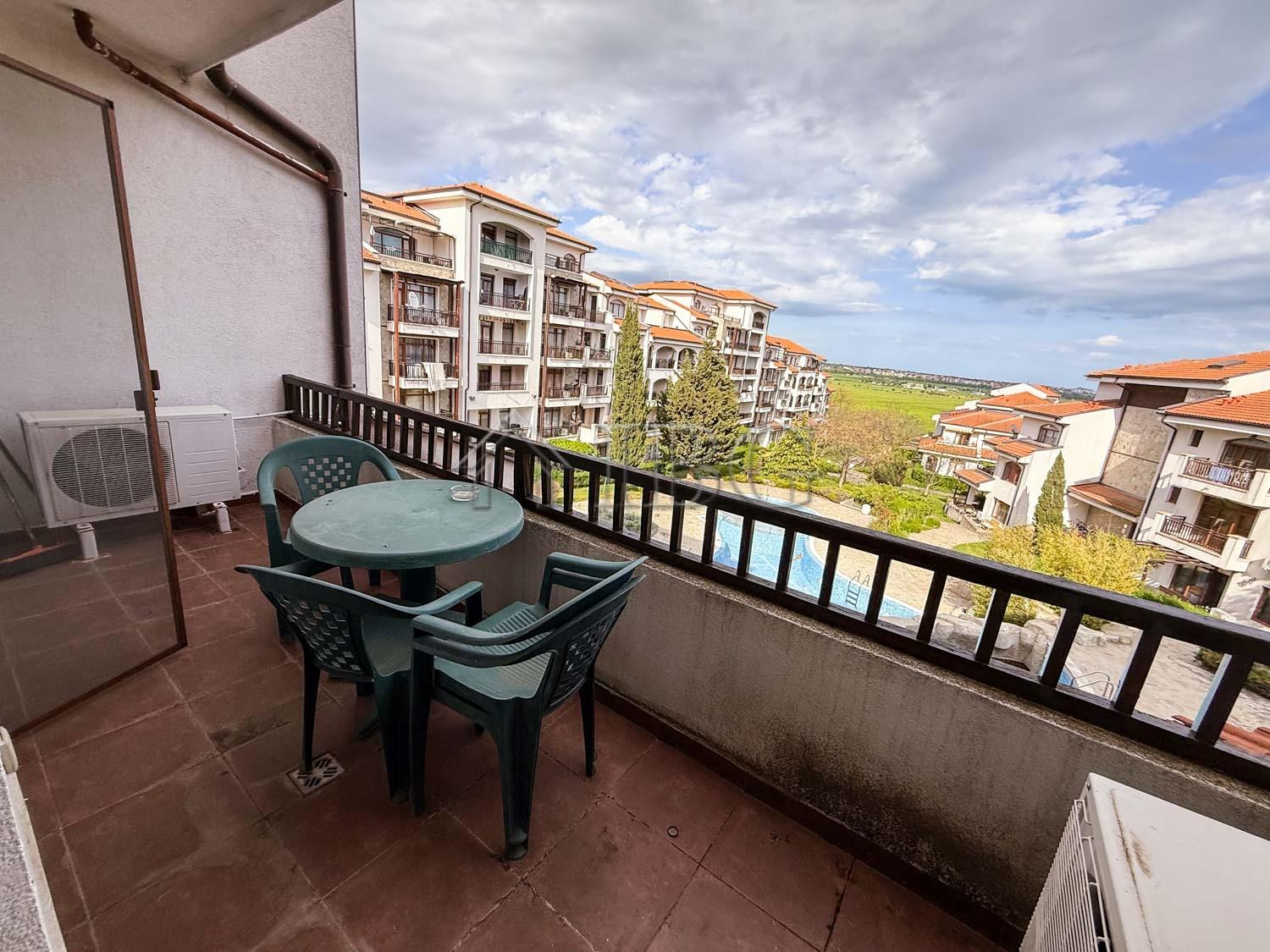 Spacious 2-Bedroom Apartment with Pool View The Vineyards Resort, Aheloy — photo 24 of 25