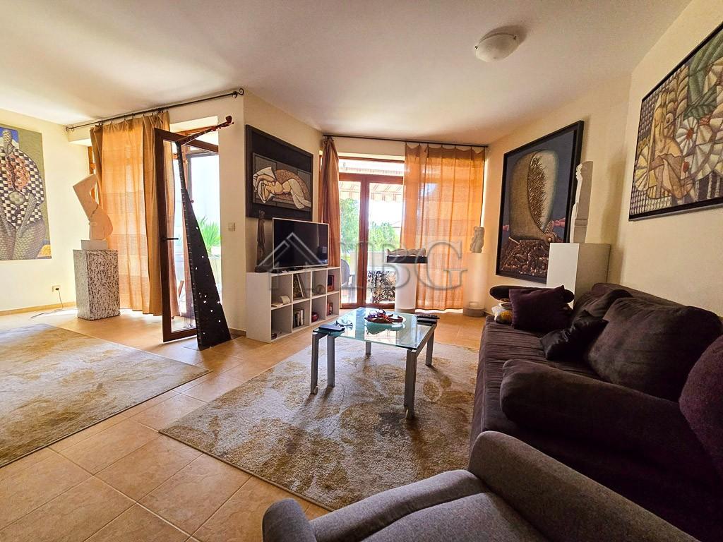 2-Bedroom House with Garden Almond Hill Complex, Kosharitsa — photo 15 of 25