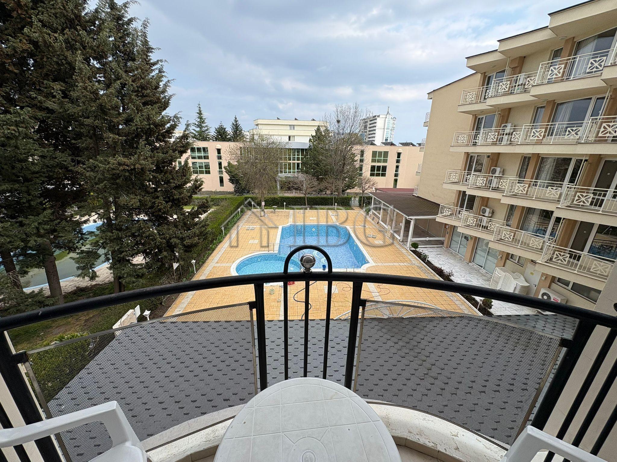 Spacious 2-Bedroom Apartment Karlovo Aparthotel - 200 m from the Beach — photo 5
