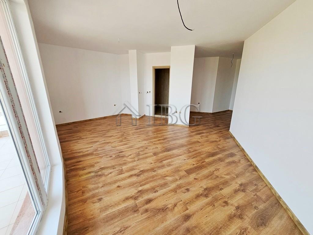Spacious Studio with Balcony Sunny Day 6, Sunny Beach — photo 4 of 24