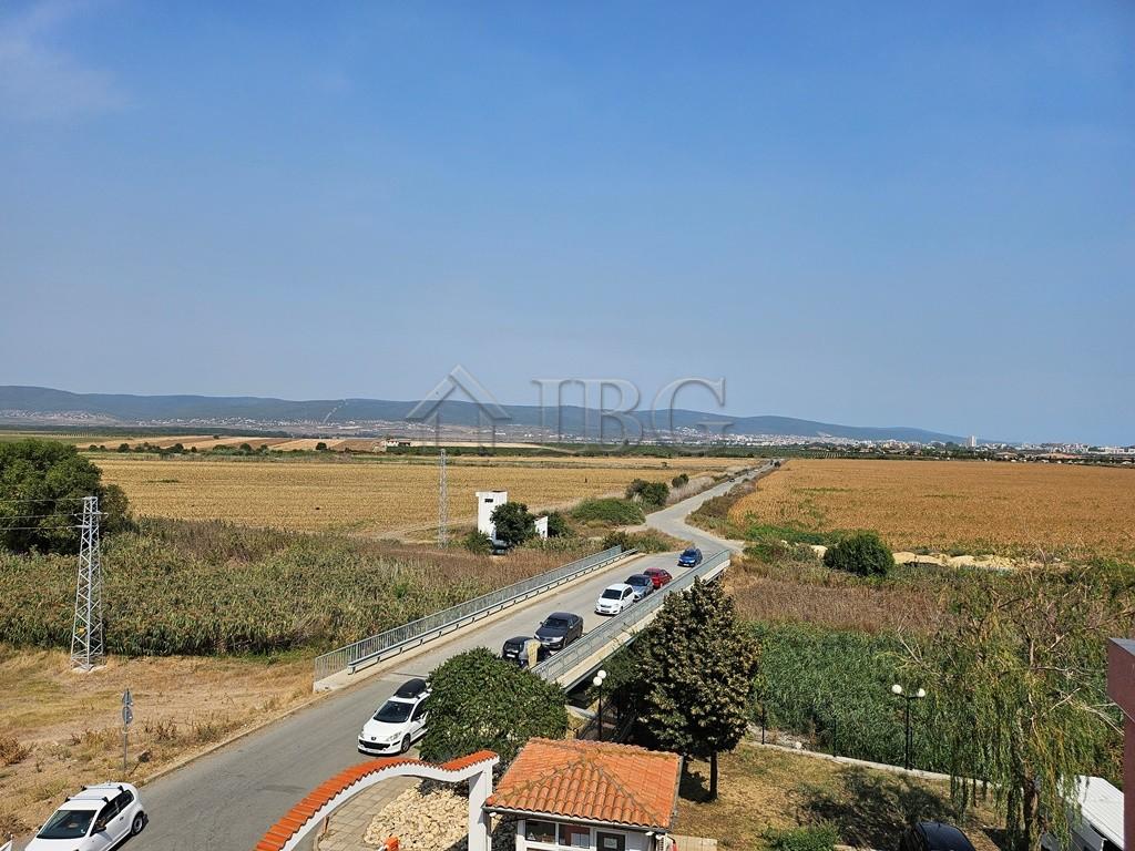 Spacious Studio with Balcony Sunny Day 6, Sunny Beach — photo 14 of 24
