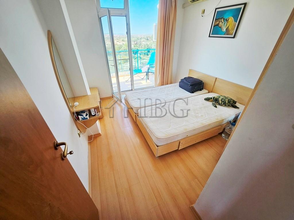 Spacious 2-Bedroom Maisonette Sunny Day 3, Sunny Beach — photo 14 of 25