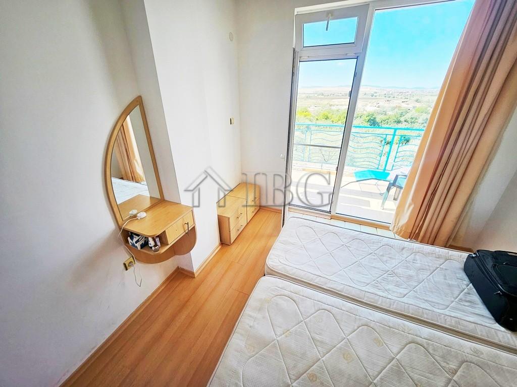 Spacious 2-Bedroom Maisonette Sunny Day 3, Sunny Beach — photo 16 of 25