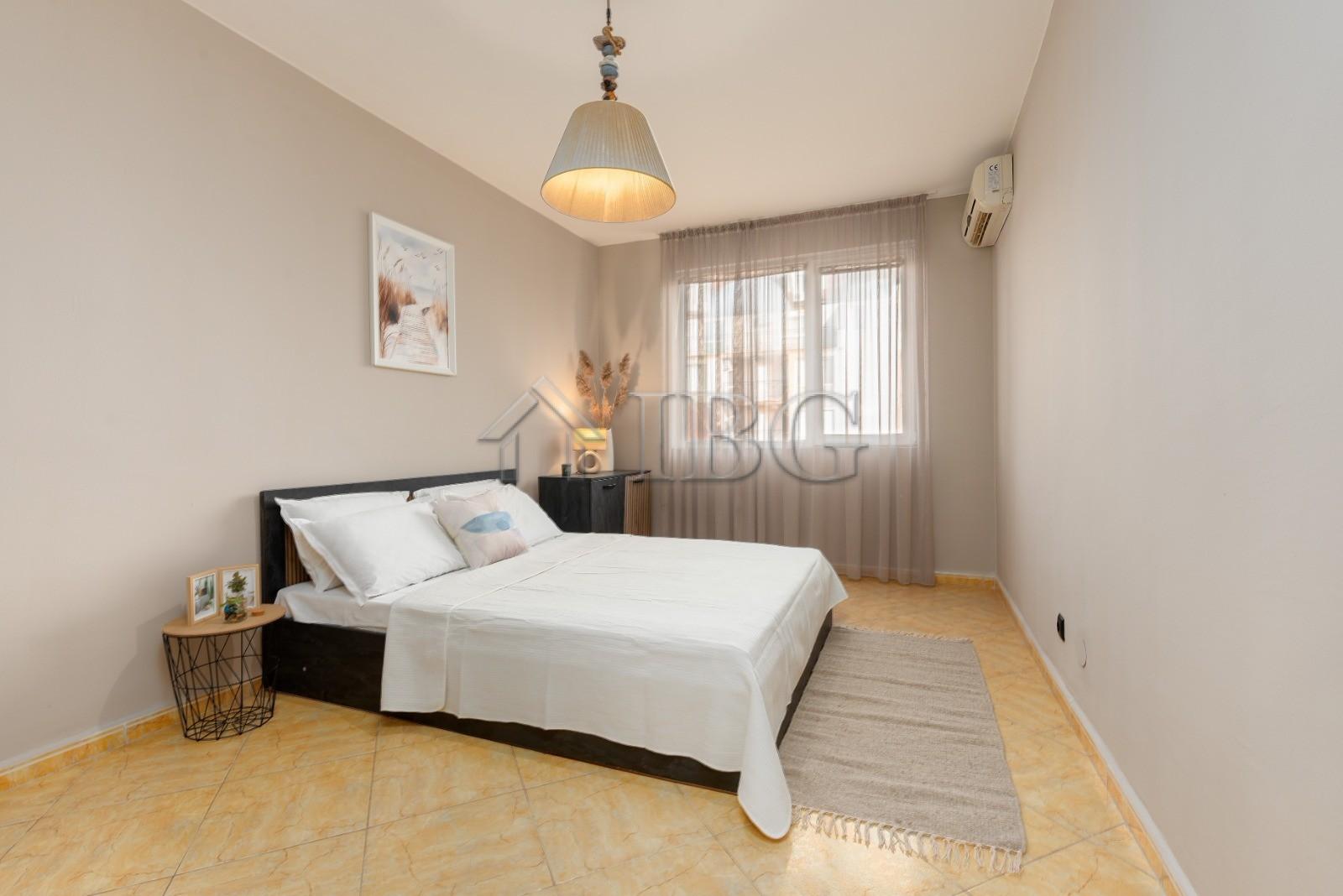 Renovated 2-Bedroom Apartment with Pool View Bravo 5 - Prime Central Location — photo 10 of 21