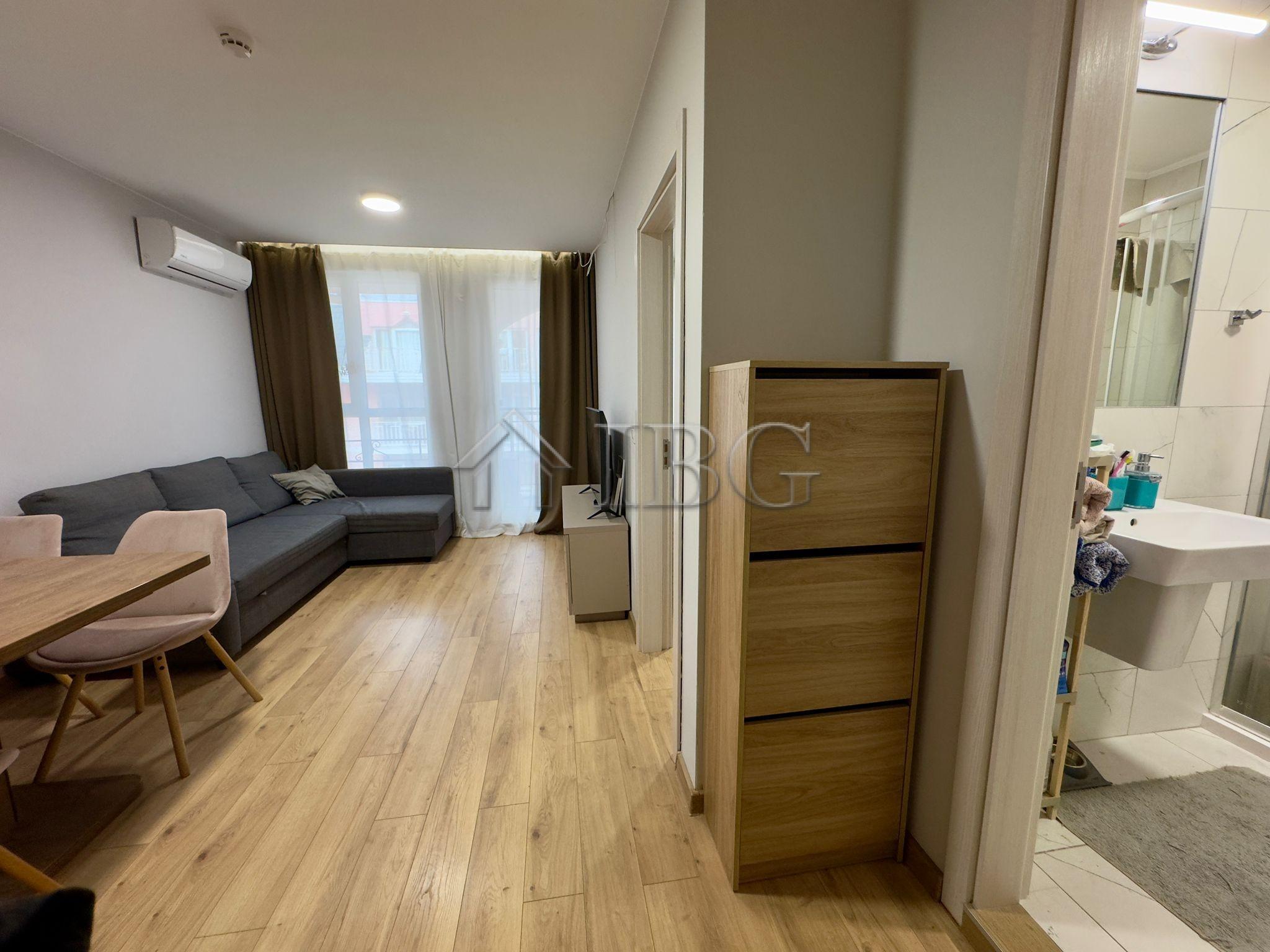 Excellent 1-Bedroom Apartment Emilia Romana Park, Sunny Beach — photo 8 of 25