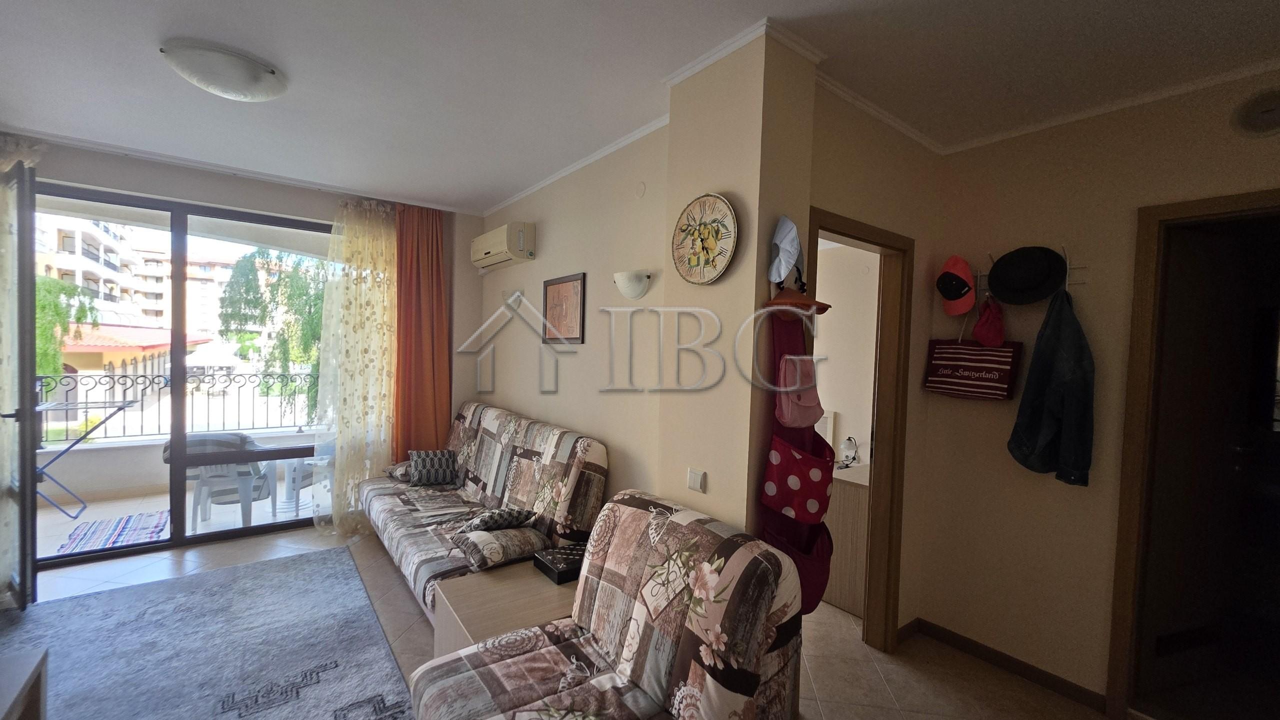 1-Bedroom Apartment with Pool View Royal Sun, Sunny Beach — photo 7 of 20