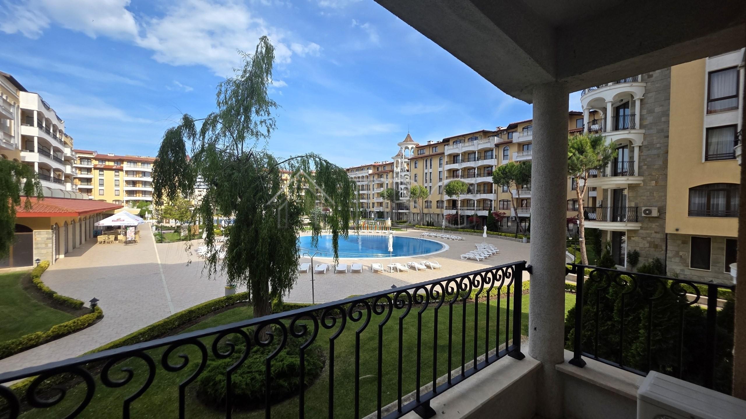 1-Bedroom Apartment with Pool View Royal Sun, Sunny Beach — Sunny Beach