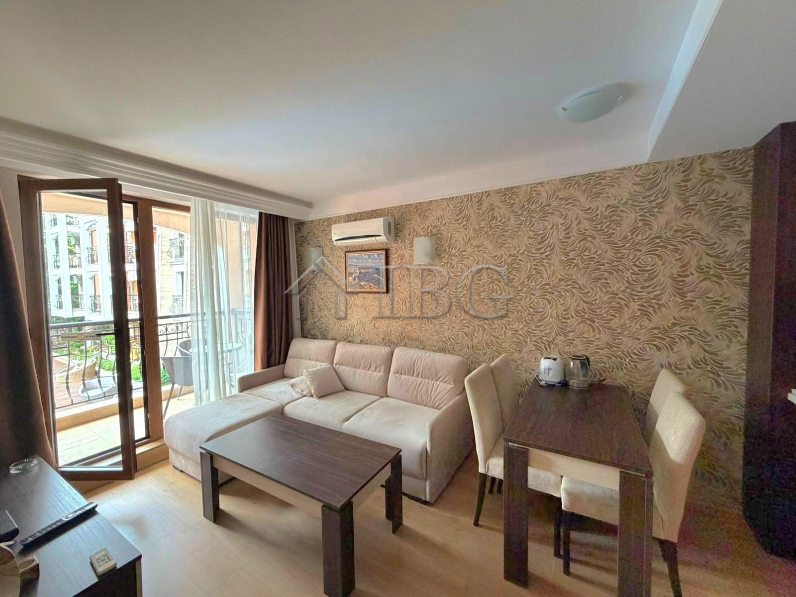 1-Bedroom Apartments with Pool View Harmony Palace, Sunny Beach — photo 3