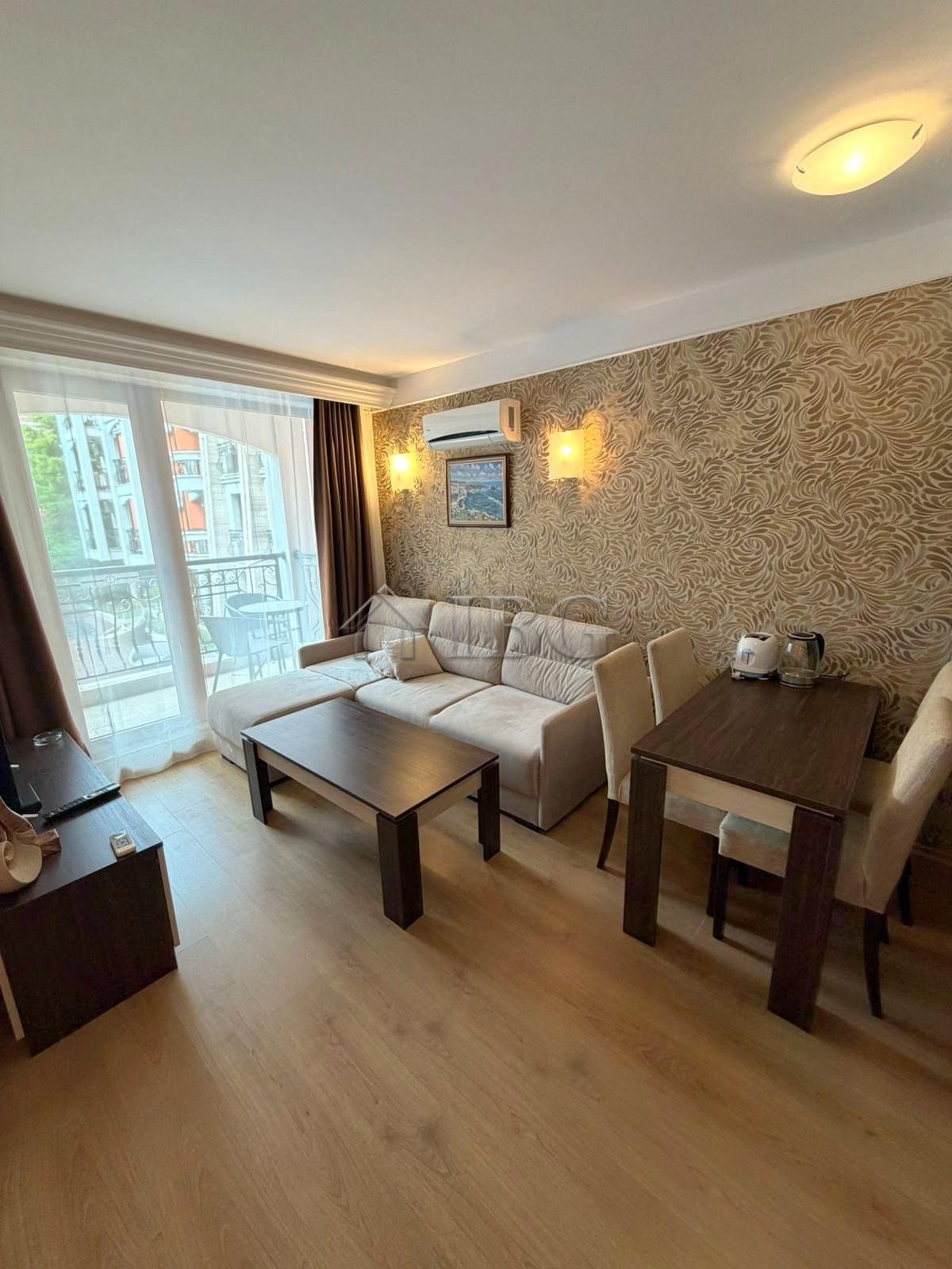 1-Bedroom Apartments with Pool View Harmony Palace, Sunny Beach — photo 4