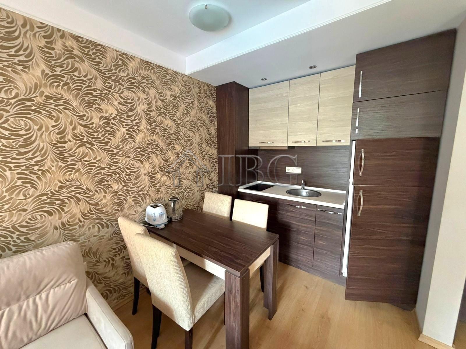 1-Bedroom Apartments with Pool View Harmony Palace, Sunny Beach — photo 5