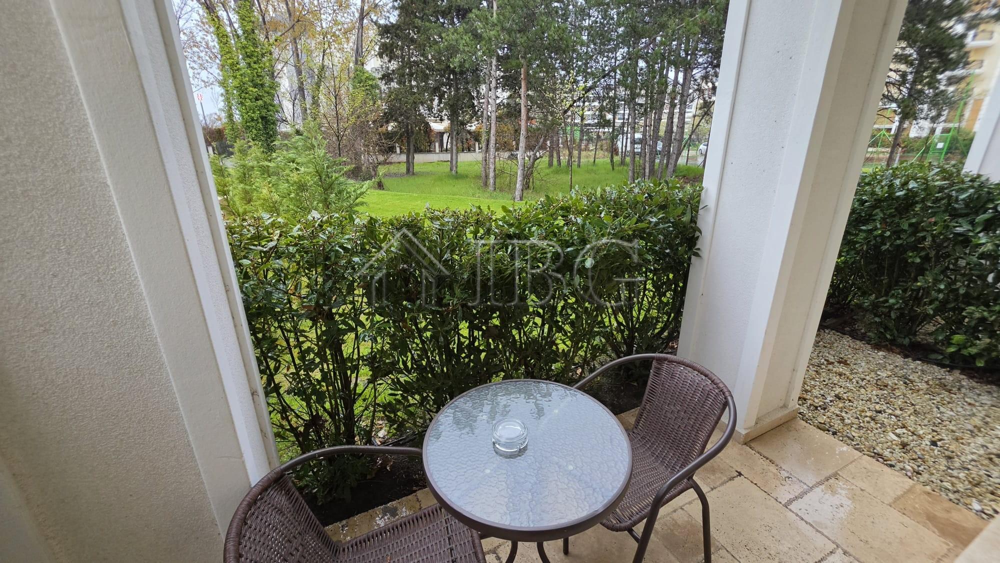 Luxury 1-Bedroom Apartment with Patio Harmony Suites 14, Sunny Beach — photo 5 of 22