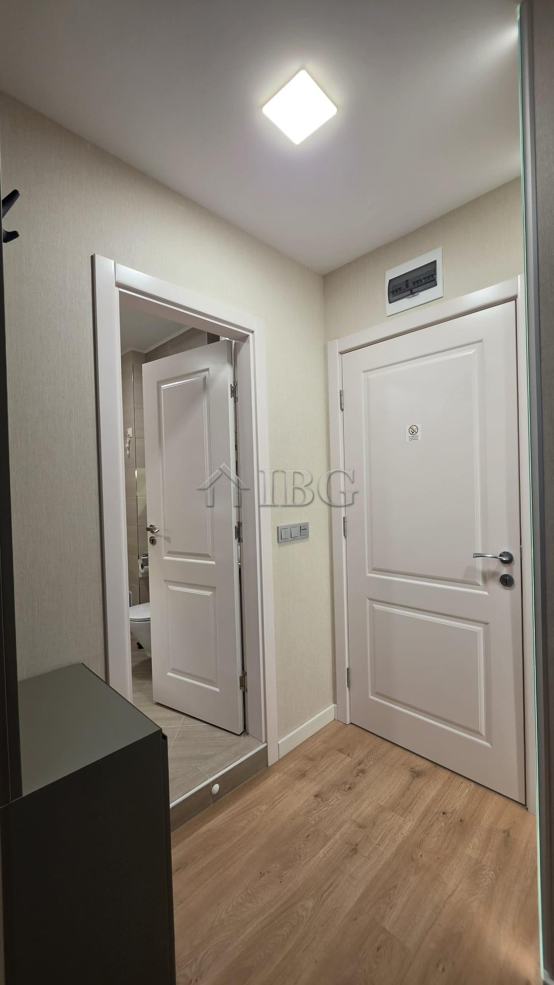 Luxury 1-Bedroom Apartment with Patio Harmony Suites 14, Sunny Beach — photo 13 of 22