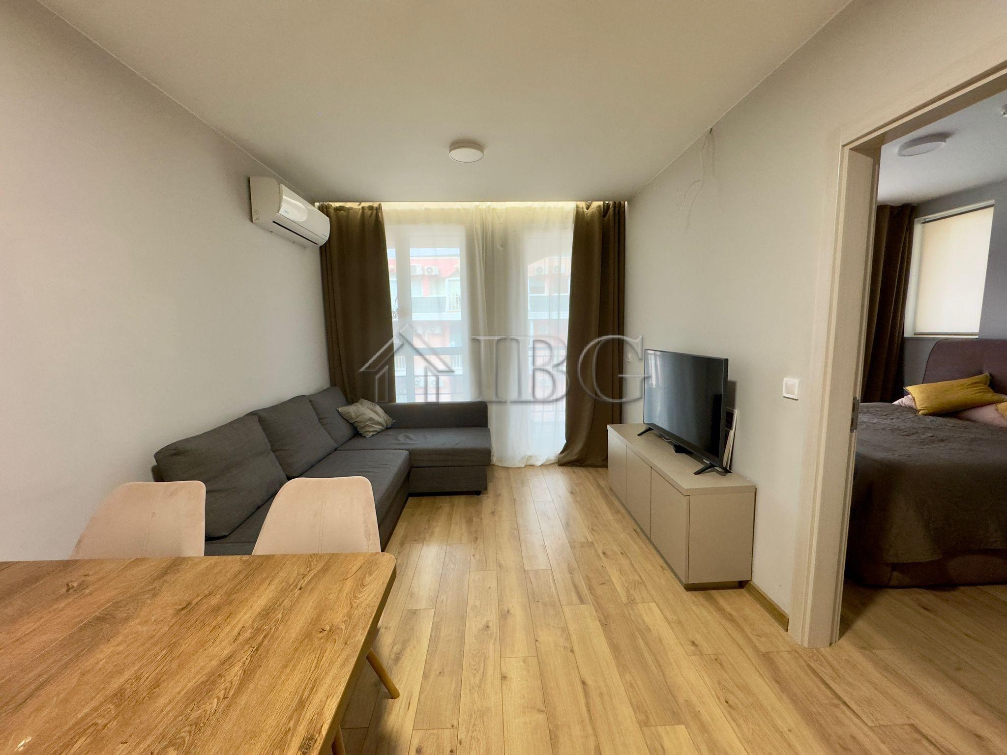 Excellent 1-Bedroom Apartment Emilia Romana Park, Sunny Beach — photo 7 of 25