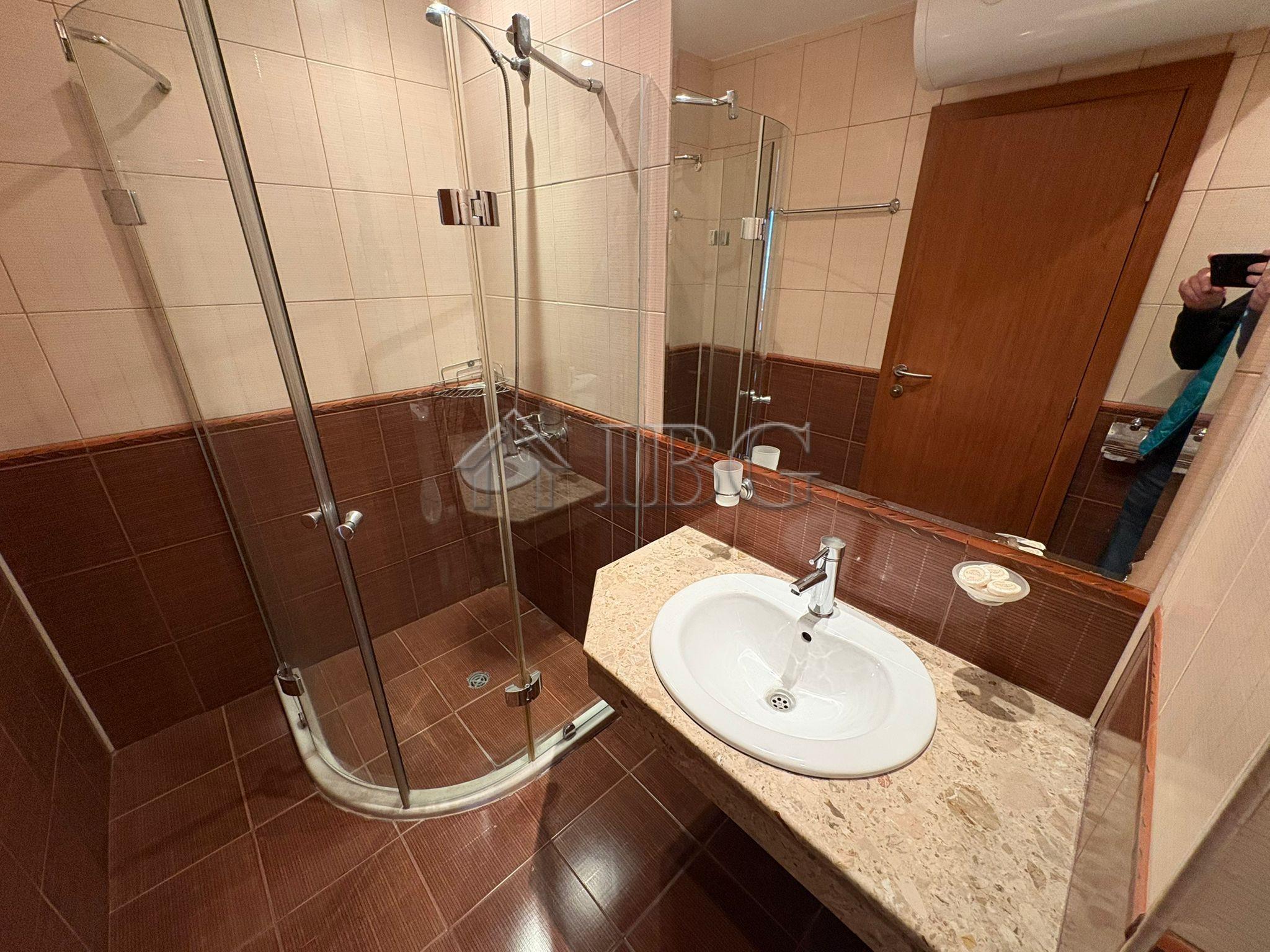 Spacious 2-Bedroom Apartment Karlovo Aparthotel - 200 m from the Beach — photo 24 of 25