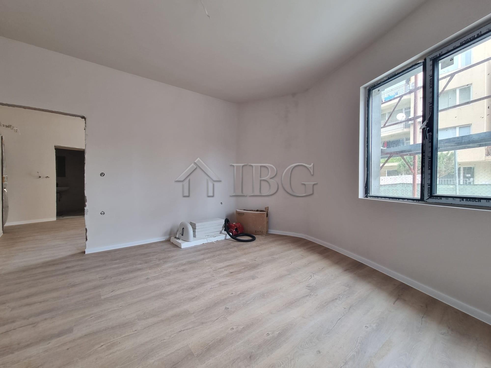City Residence - Modern Residential Building in the Heart of Sunny Beach — photo 4