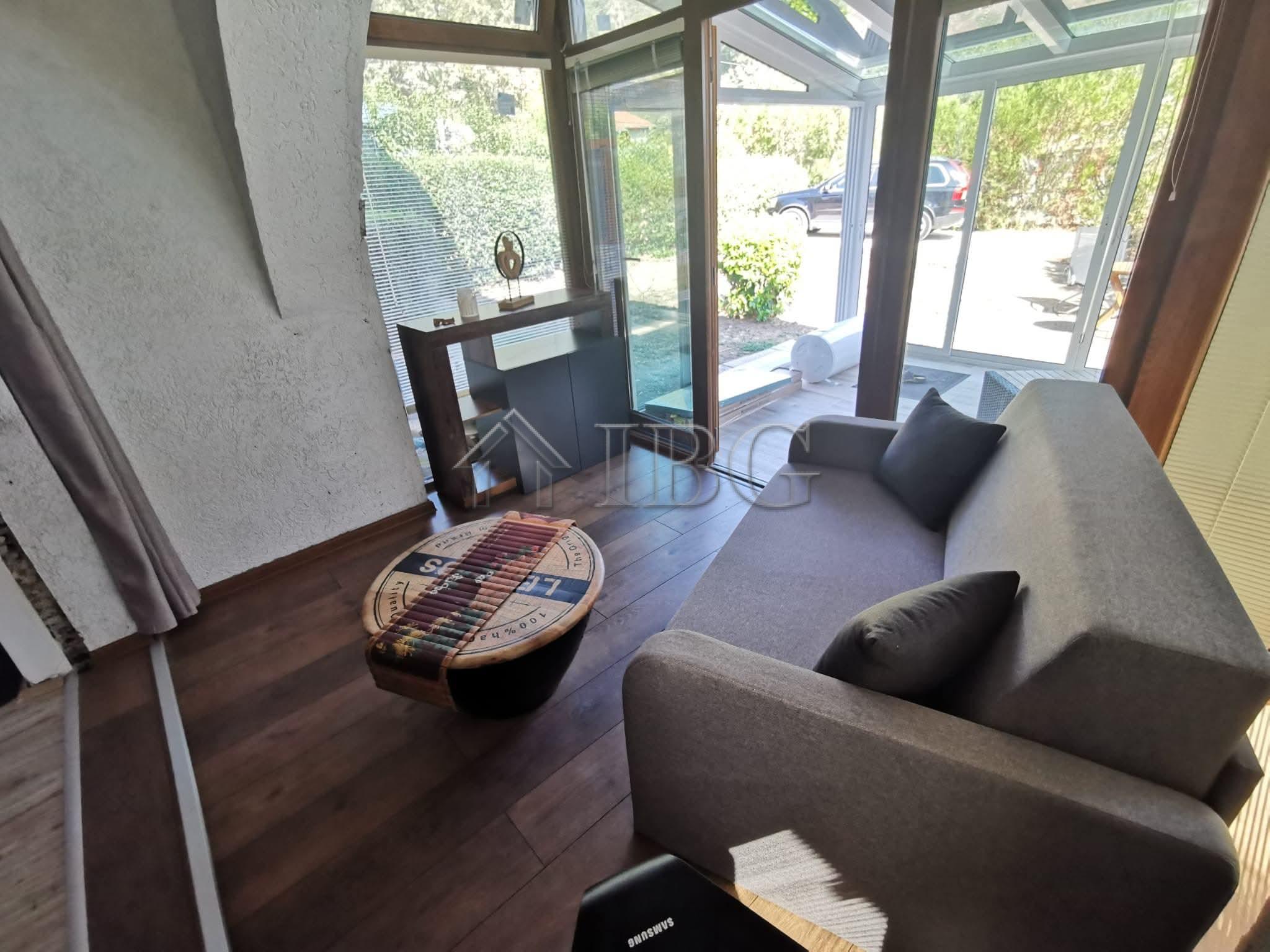 Furnished House with 2 bedrooms, 2 bathrooms 18 min to Sunny Beach — photo 11 of 25