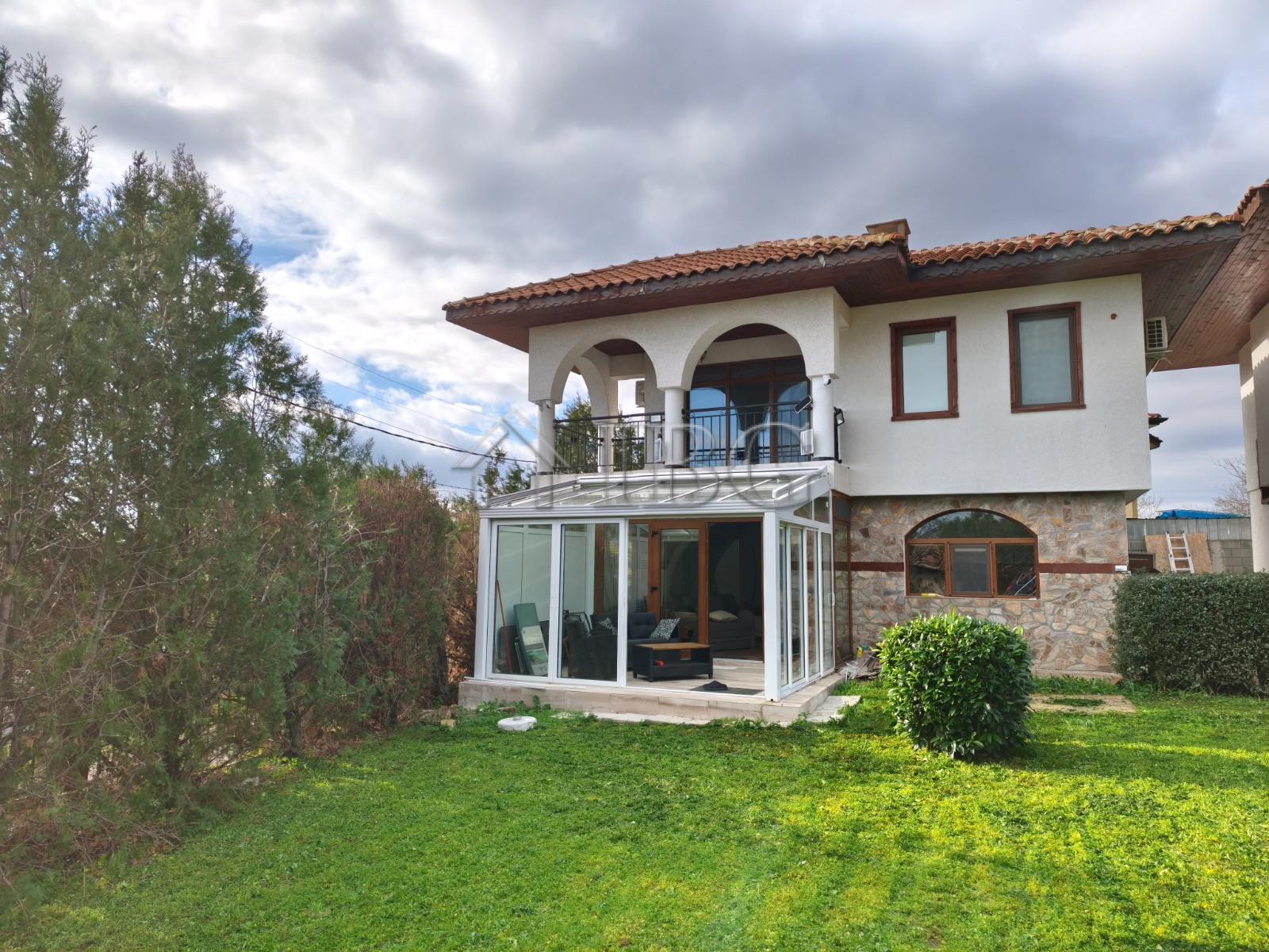 Furnished House with 2 bedrooms, 2 bathrooms 18 min to Sunny Beach — Burgas