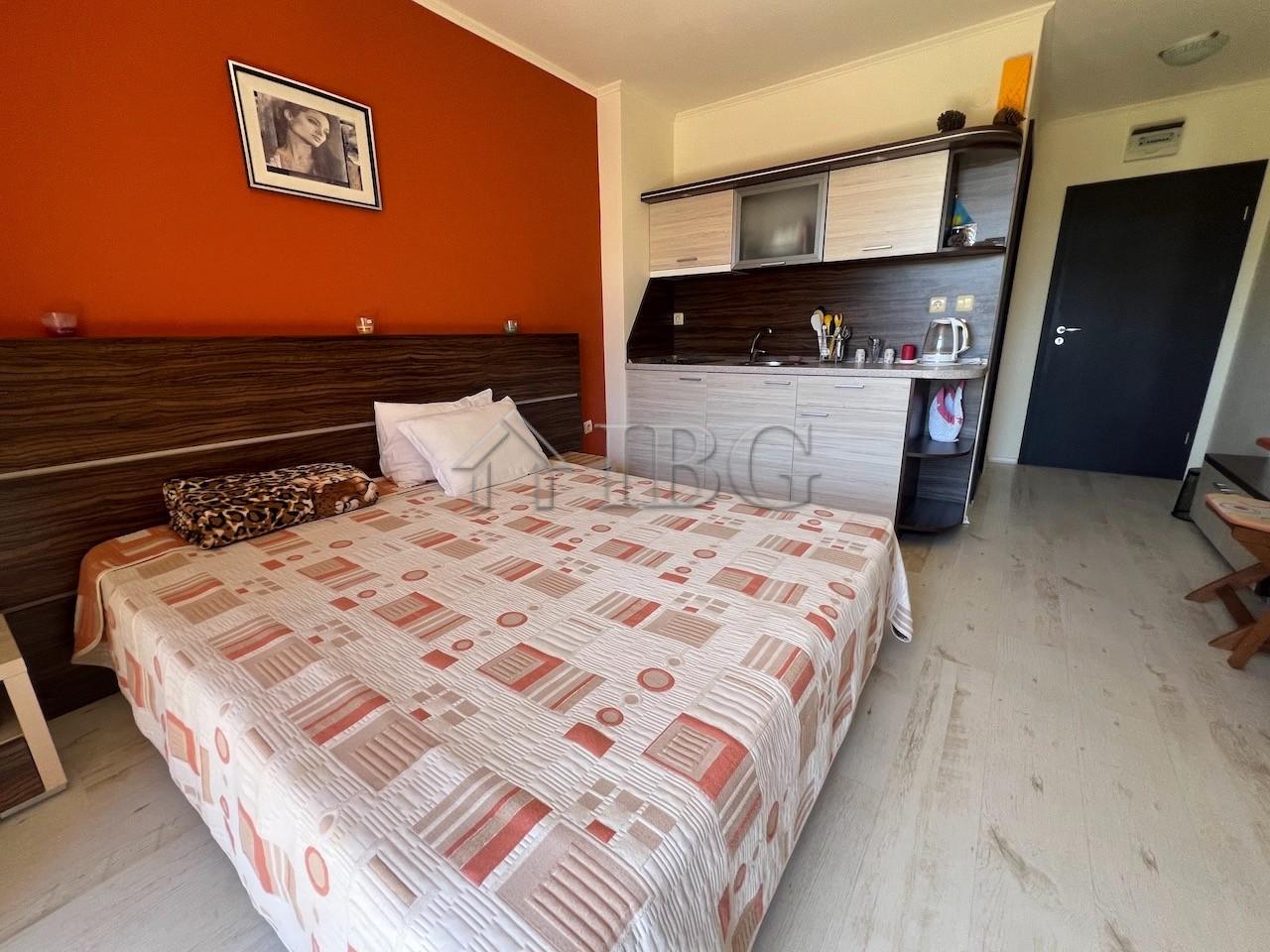 Furnished Studio with Pool View Aphrodite 2, Sunny Beach — photo 3