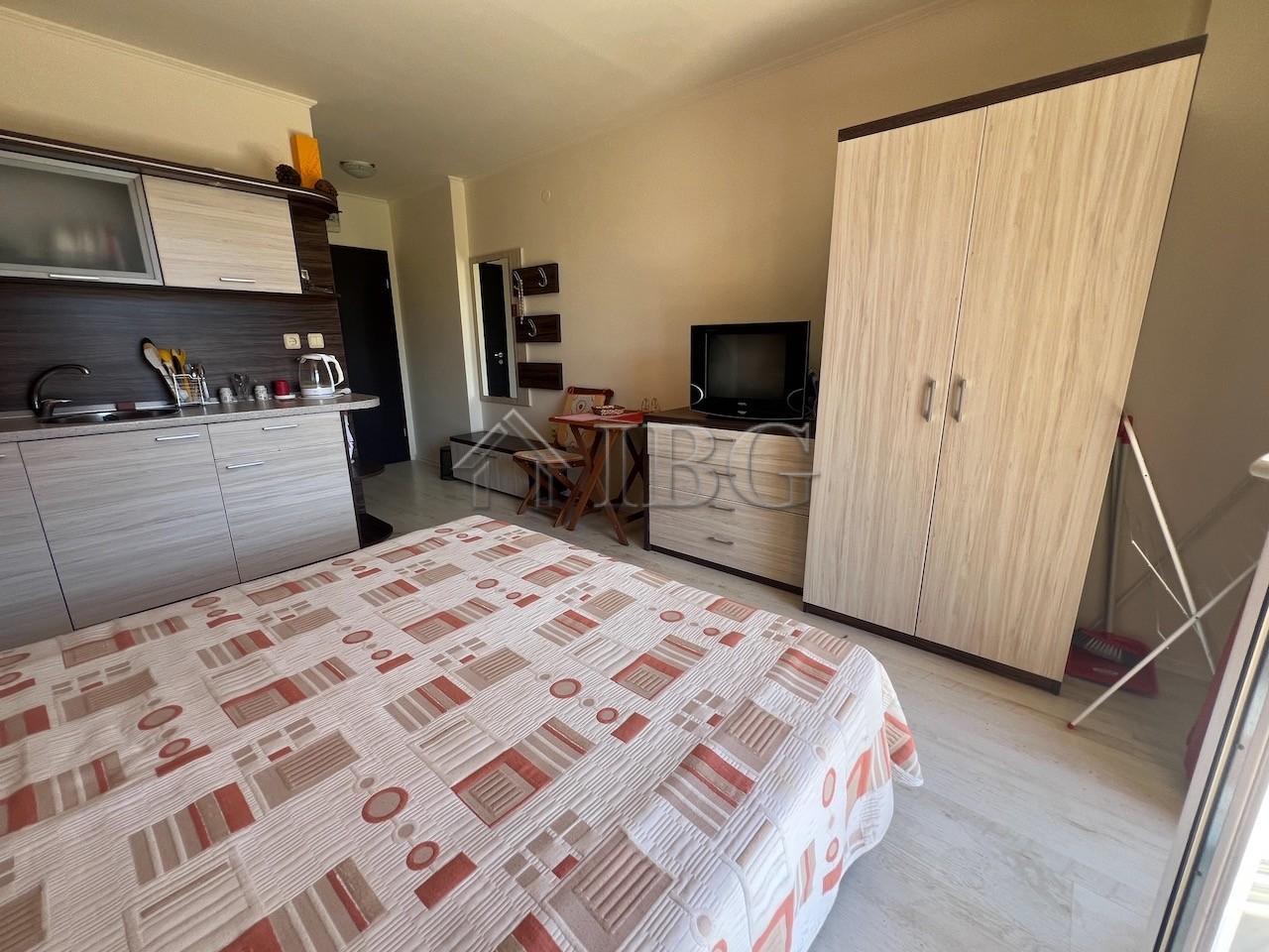 Furnished Studio with Pool View Aphrodite 2, Sunny Beach — photo 14 of 21