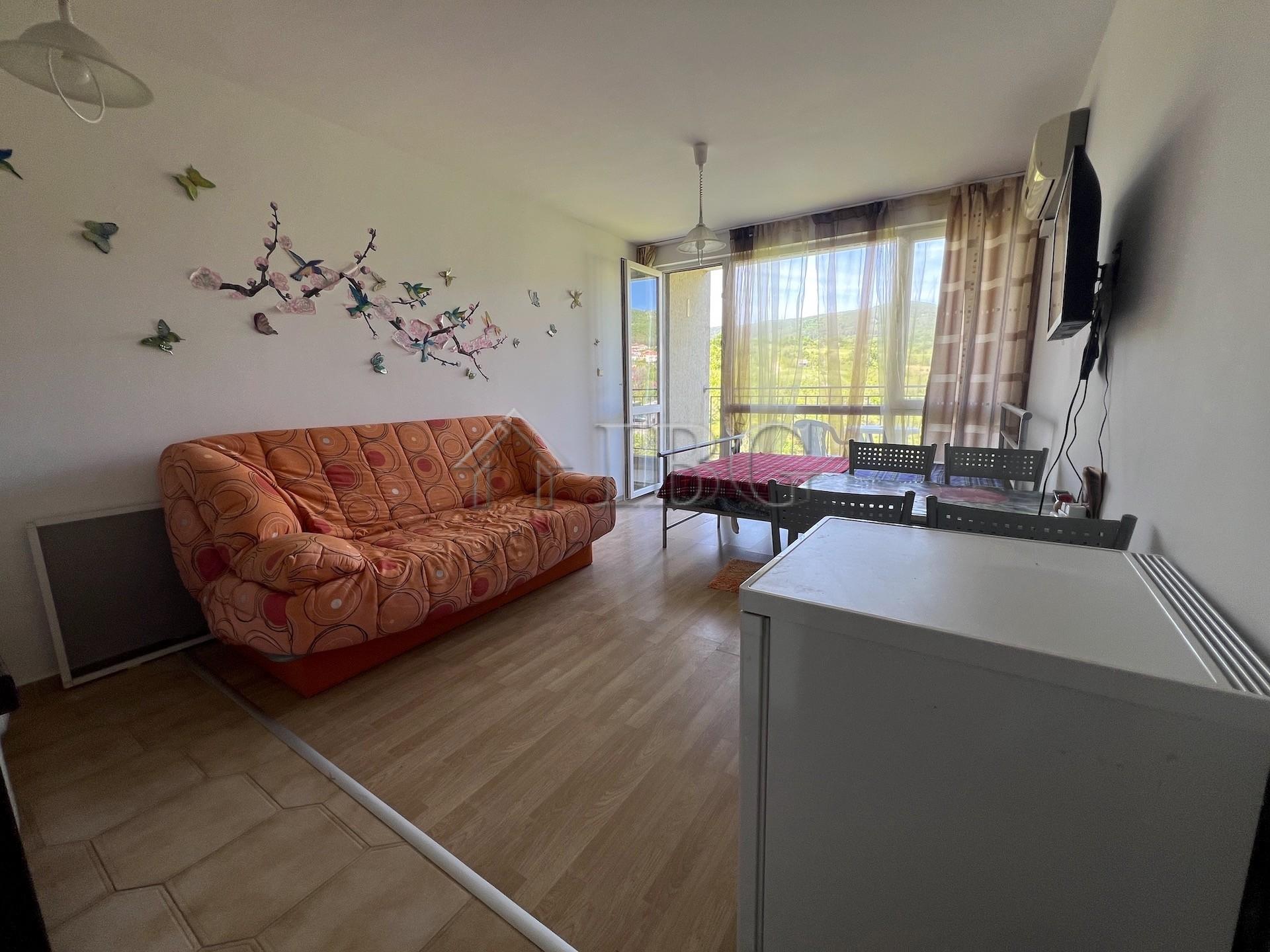 Spacious Studio Apartment Butterfly Complex, Sveti Vlas — Sveti Vlas