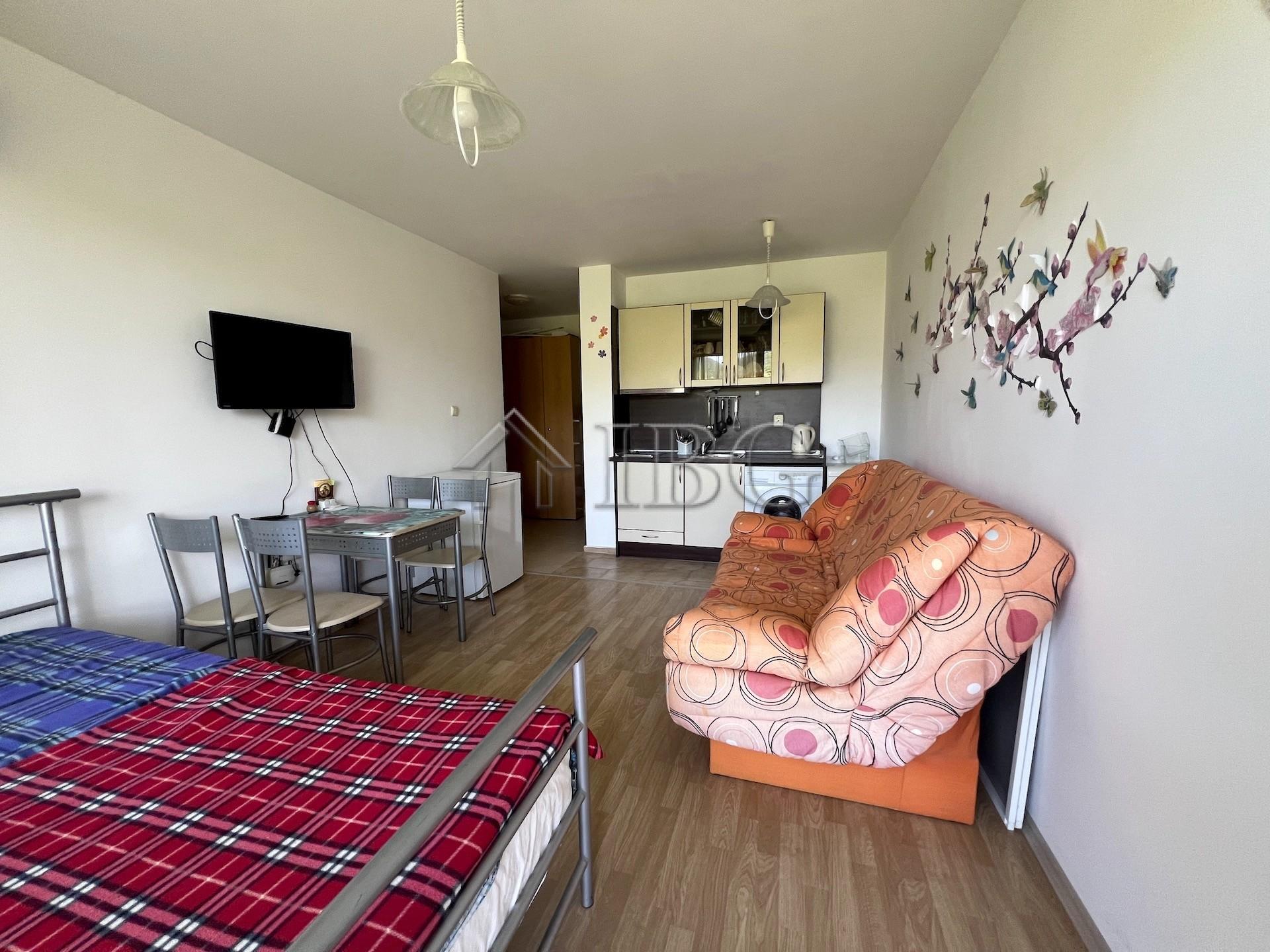 Spacious Studio Apartment Butterfly Complex, Sveti Vlas — photo 10 of 15