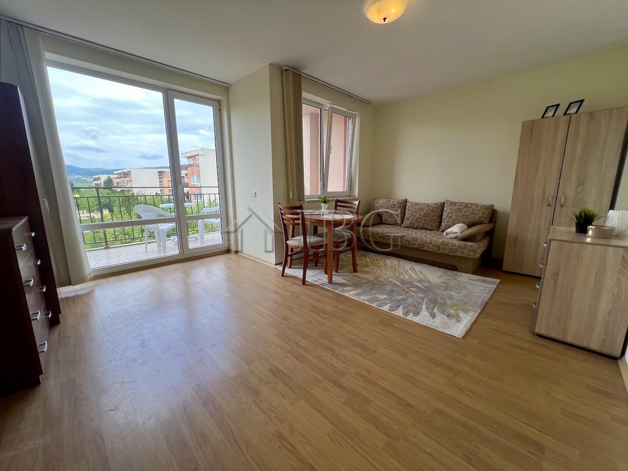 Spacious Studio Orchid Fort Garden, Sunny Beach — Burgas