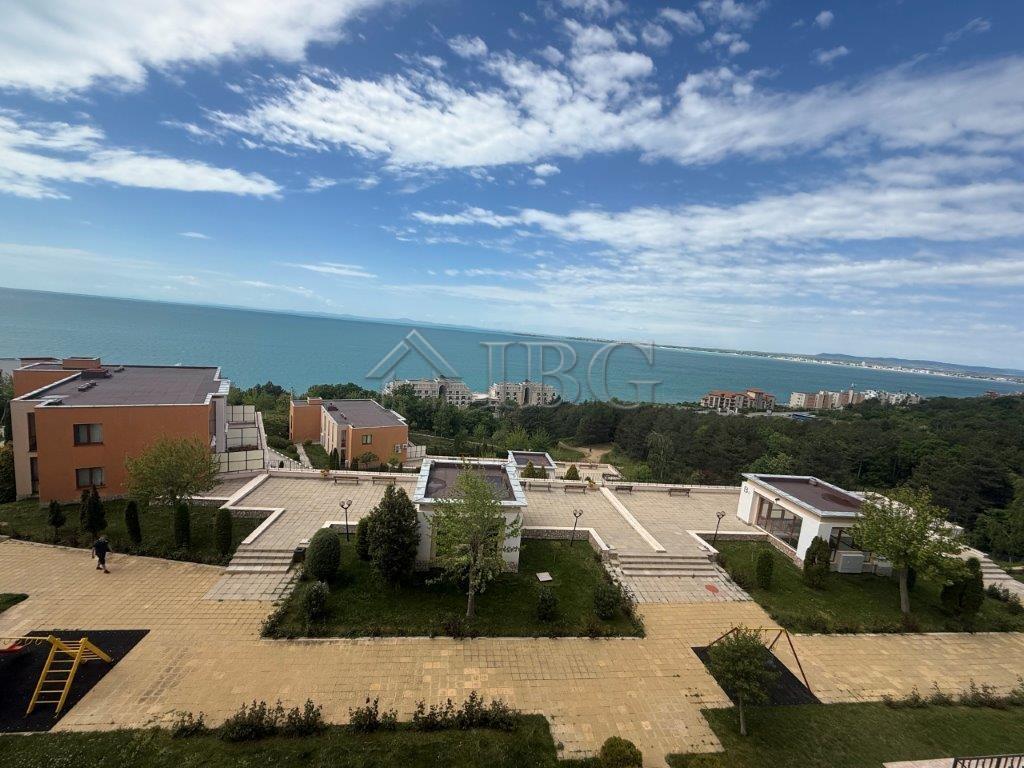 Beautiful 2-Bedroom Apartment with Sea View Sea Fort Club — photo 12 of 24