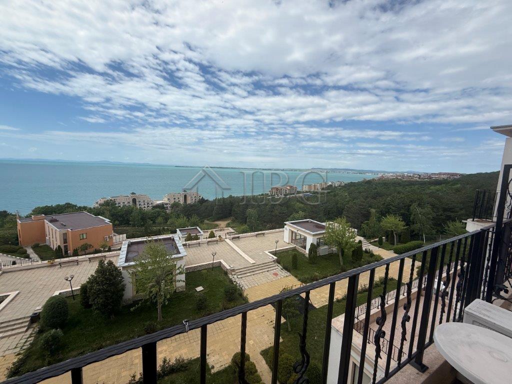 Beautiful 2-Bedroom Apartment with Sea View Sea Fort Club — photo 9 of 24