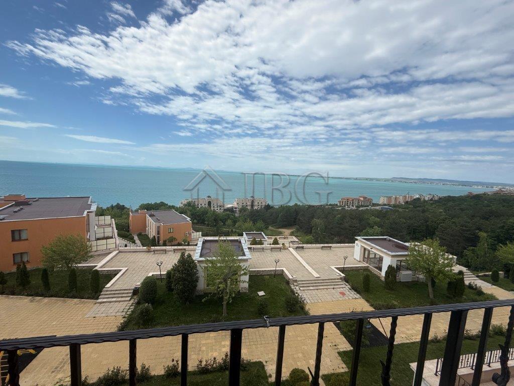 Beautiful 2-Bedroom Apartment with Sea View Sea Fort Club — photo 7 of 24
