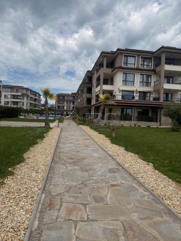 2 Neighboring Apartments with Sea View Burgas Beach Resort 2, Sarafovo - First Line to the Beach — photo 2
