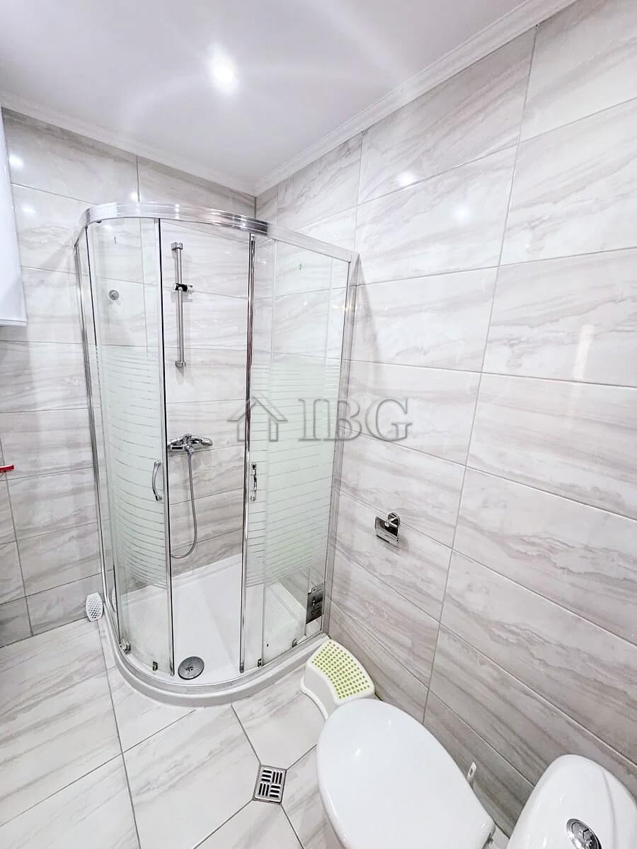 1-Bedroom Apartment with Sea View on the First Line Ipanema Beach — photo 14 of 14
