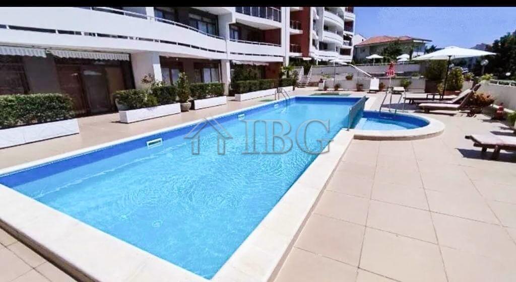 1-Bedroom Apartment with Sea View Lazur 5 - 50 m from the Beach — Sveti Vlas