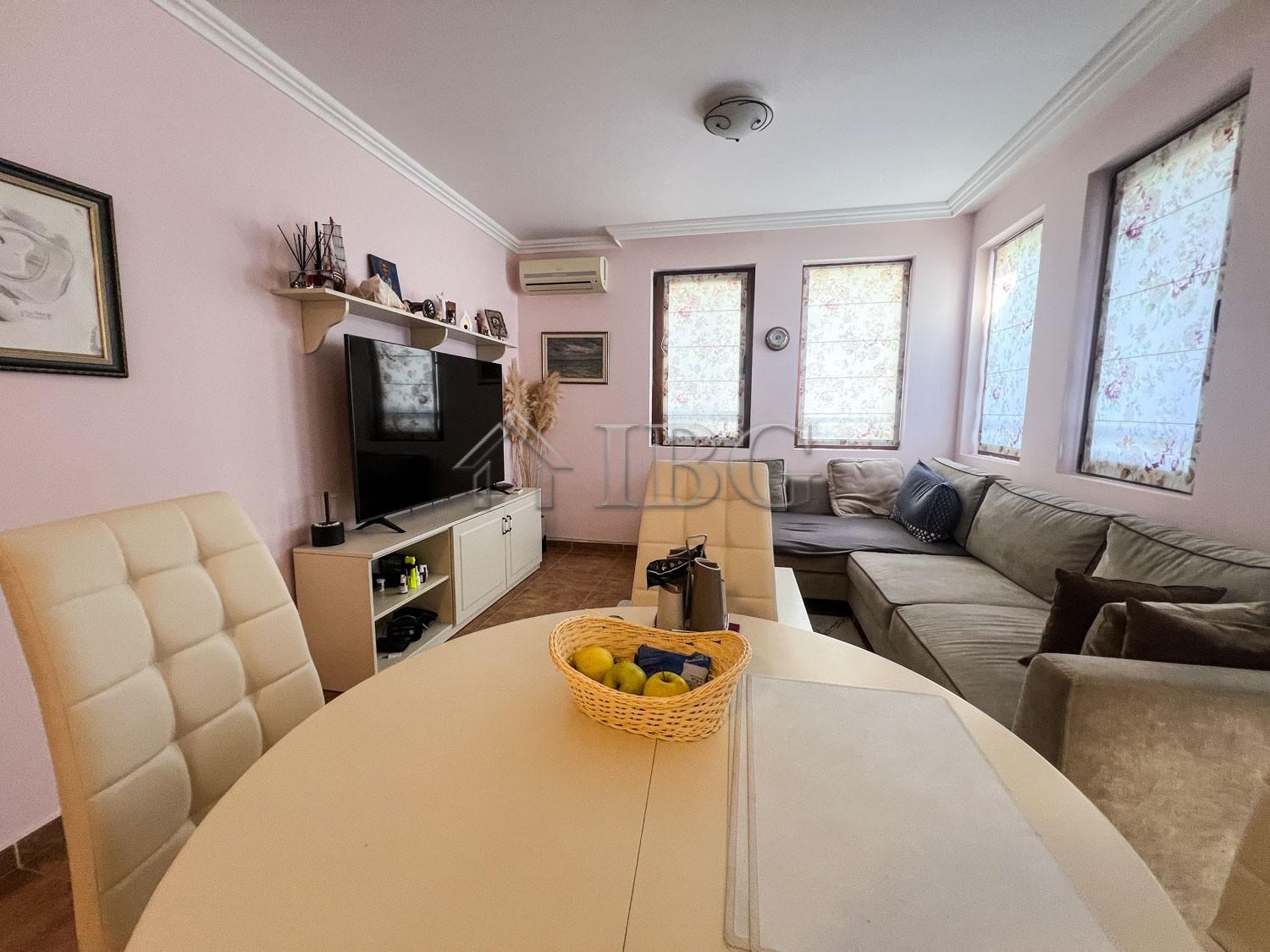 2-Bedroom Apartment with Sea View Malkata Vodenitsa, Sveti Vlas — photo 10 of 25