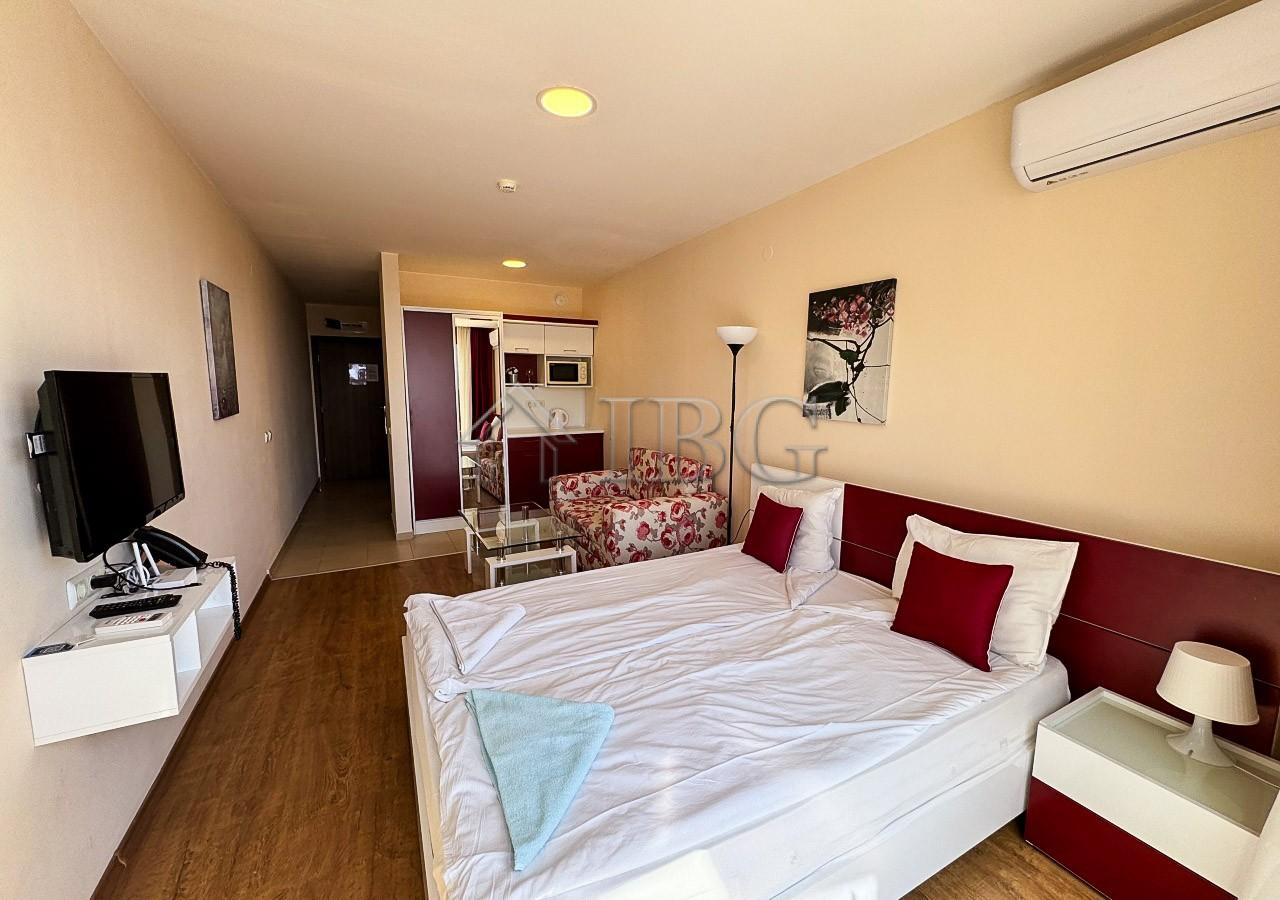 Spacious Studio with Pool & Sea View Premier Fort Beach, Sveti Vlas — photo 3
