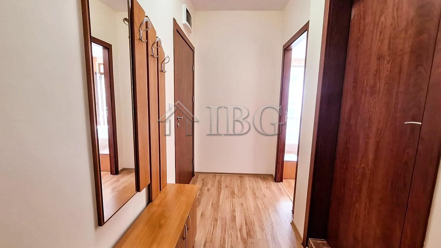 Spacious 1-Bedroom Apartment with Sea View Siana 4 Complex - 250 m from the Beach — photo 10 of 14
