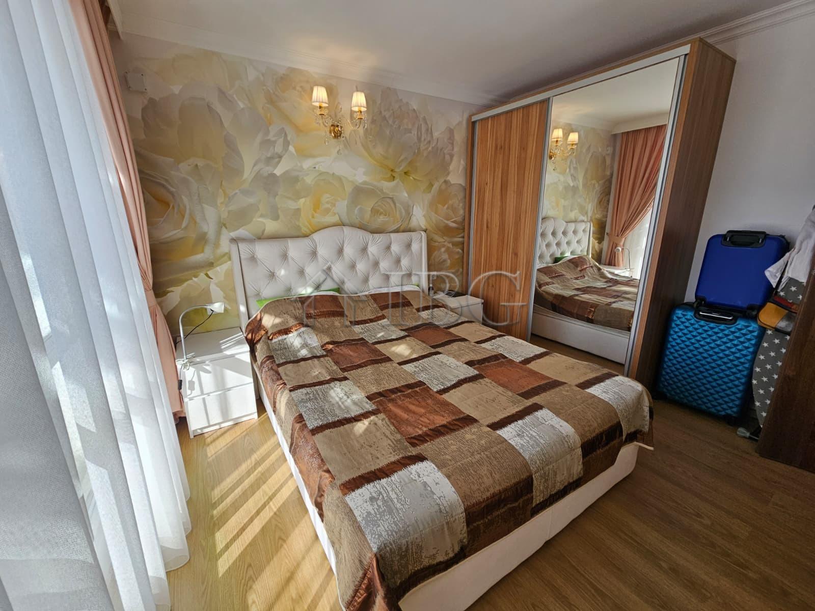 Top floor One-bedroom apartment in Sweet Homes 7, Sunny Beach — photo 13 of 21
