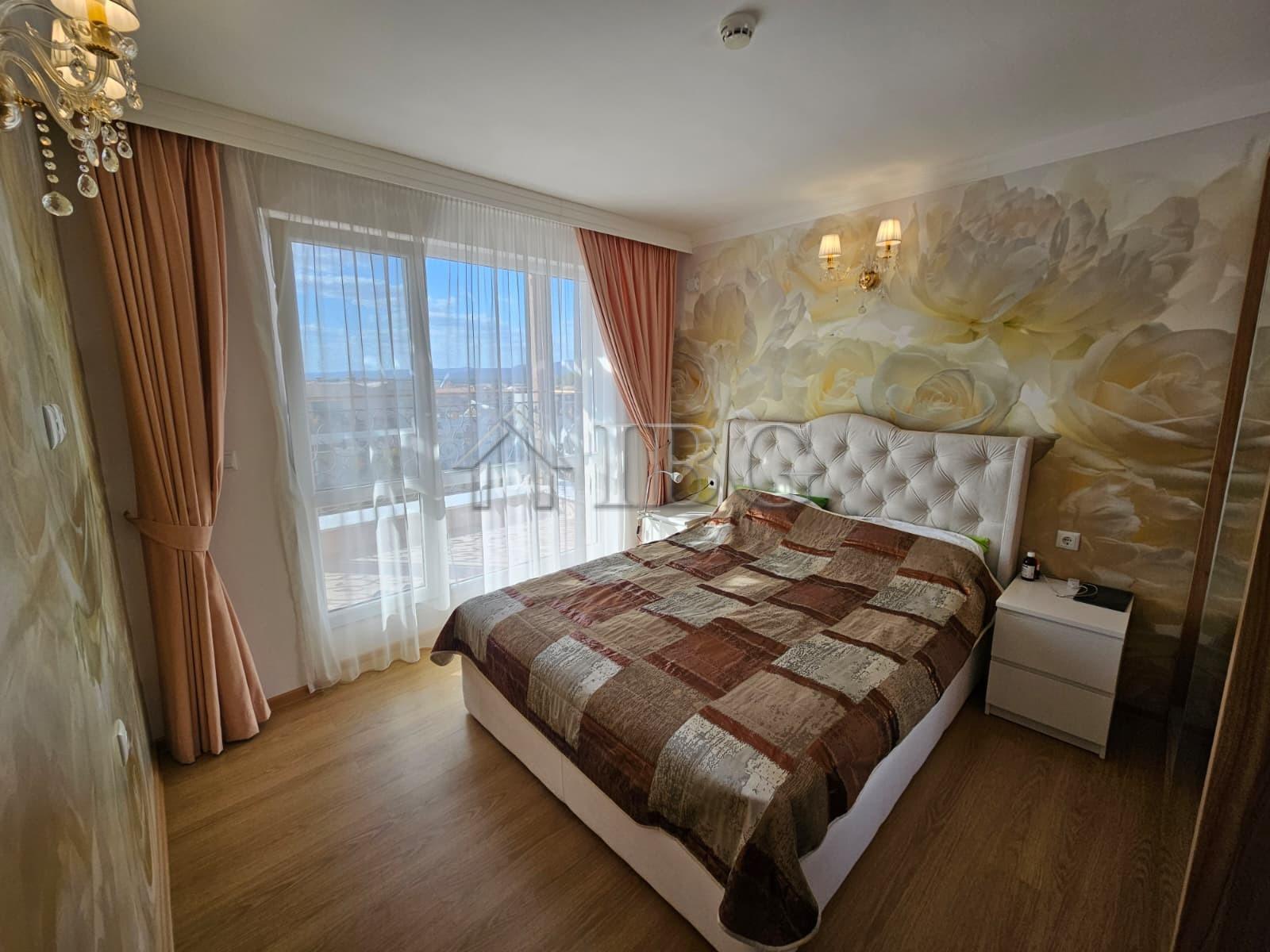 Top floor One-bedroom apartment in Sweet Homes 7, Sunny Beach — photo 14 of 21