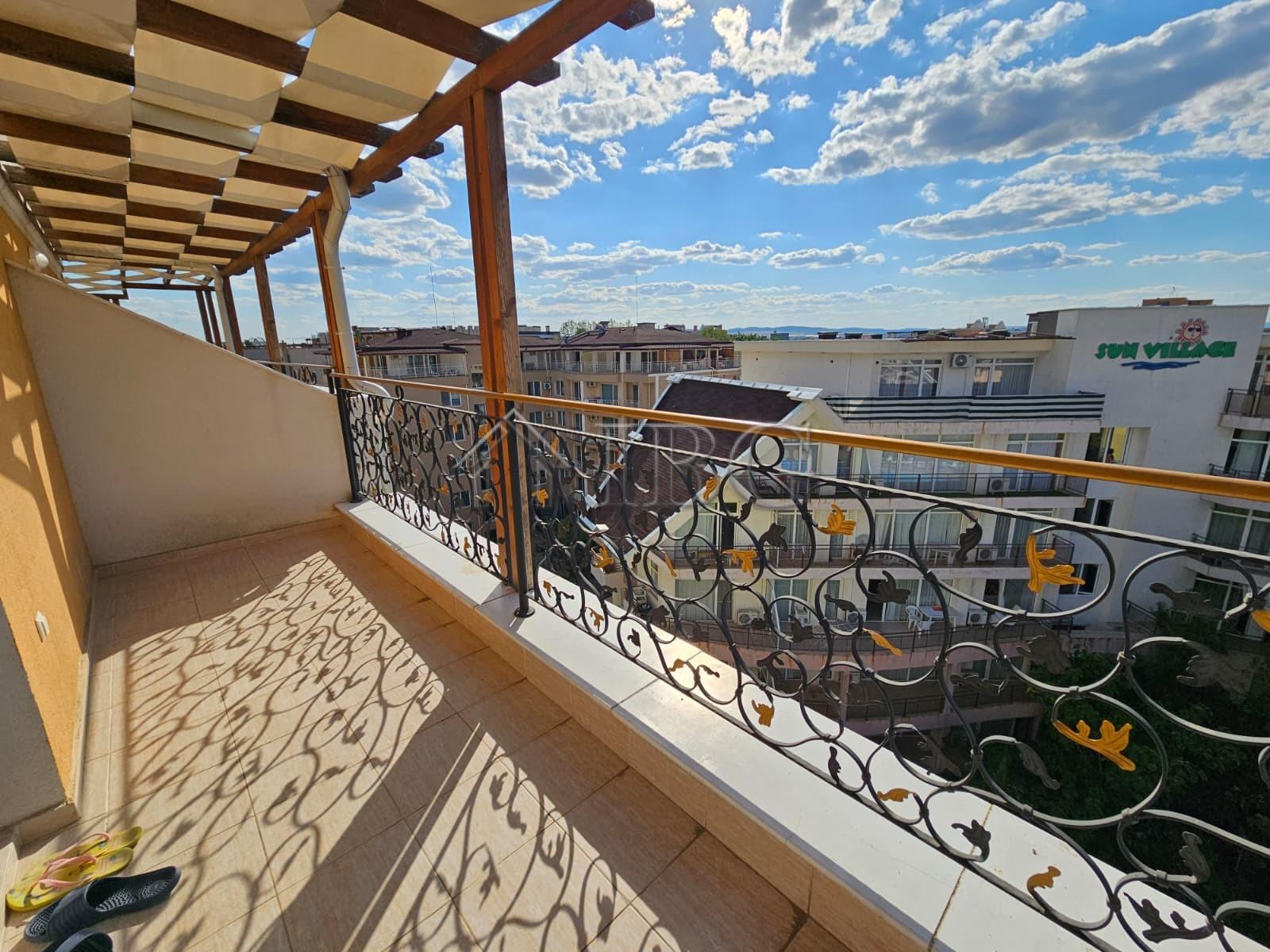 Top floor One-bedroom apartment in Sweet Homes 7, Sunny Beach — photo 16 of 21