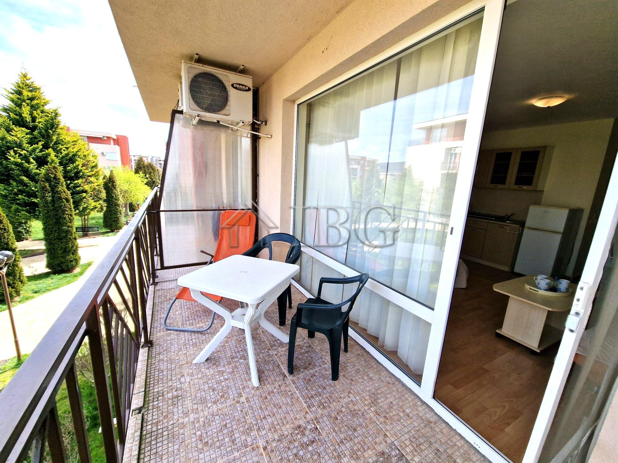 Studio with balcony - Pool and Park Views in Holiday Fort Noks, Sunny Beach — photo 3